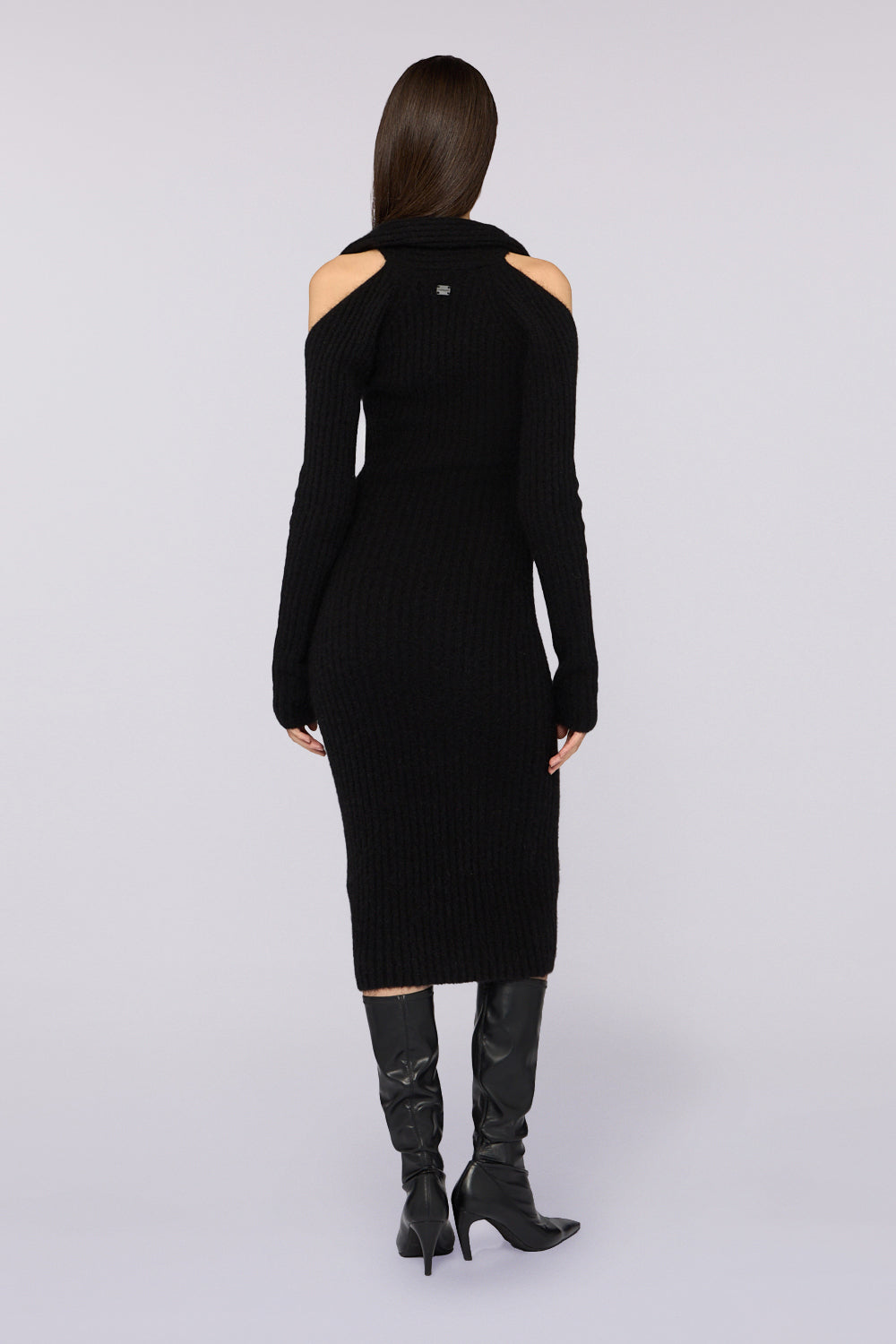 Abito in maglia incrociato in misto mohair 3|8caa248712511c12245656cd4e3ae01ce8fa220e465cb0e191b1bdde160b55d7