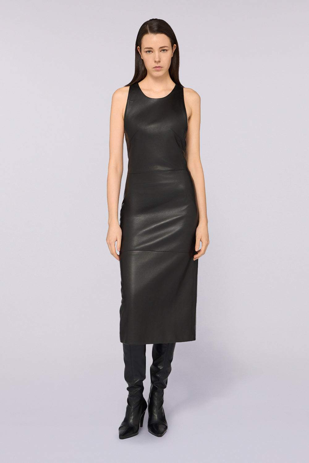 Abito tubino in pelle 2|caaf35a6533973fae5b24a273c383036965ca6b2090bb93af2eac90cfdee350d
