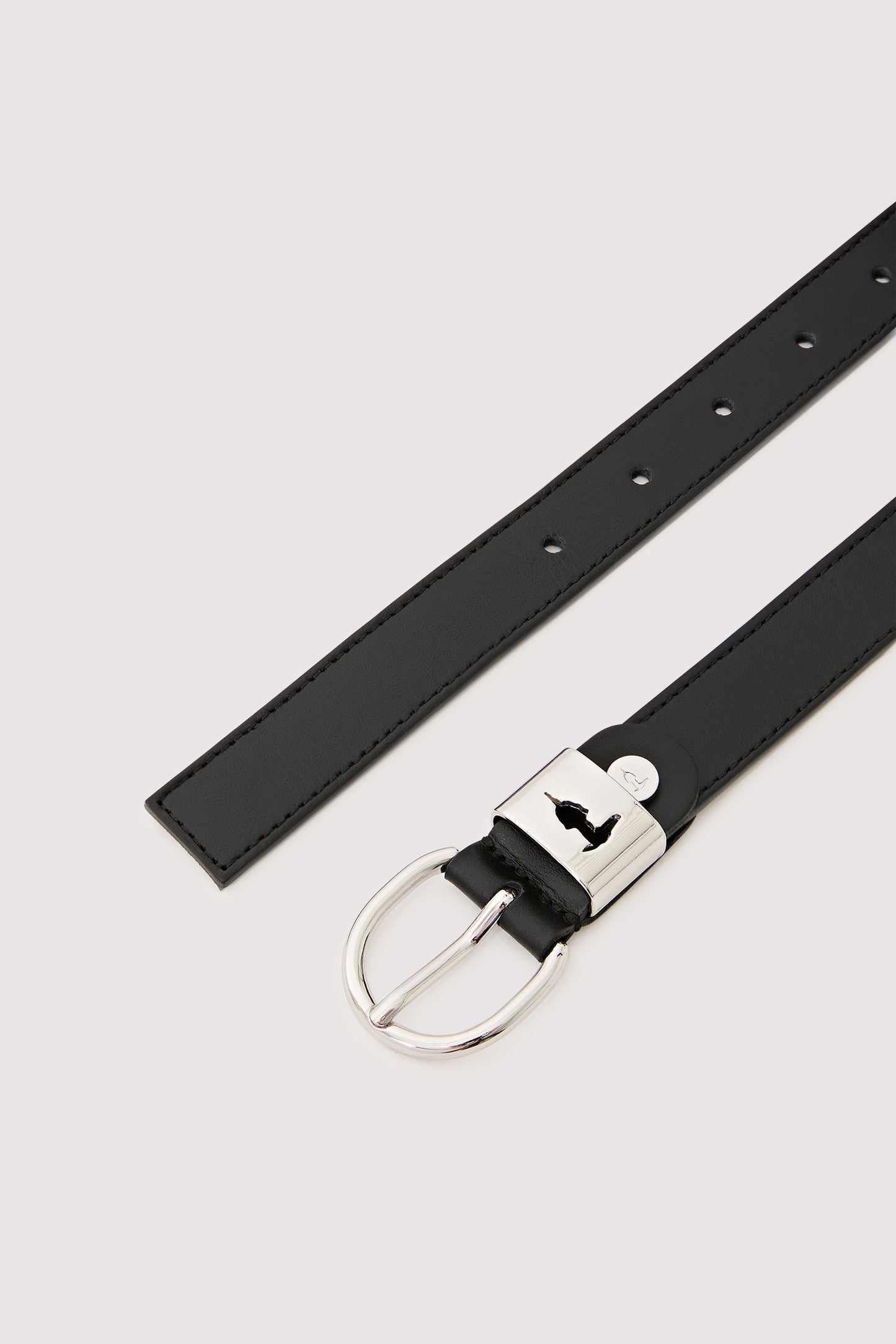 Cintura in vitello con cut-out levriero 4|a77fe18e52fed0407142ae4b759848042c33ef4b5129950af51d6986793a7e11