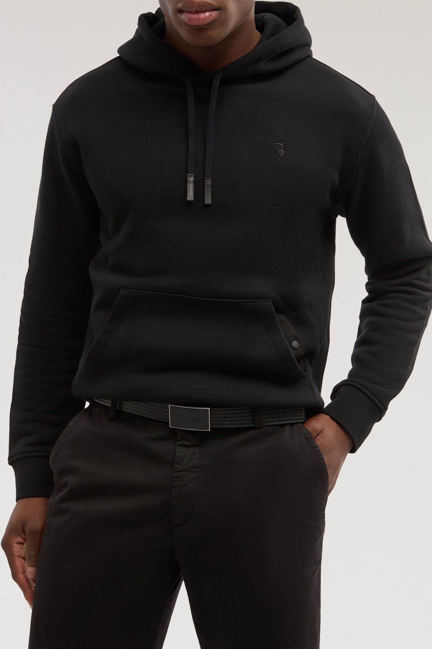 Cintura reversibile in pelle con fibbia 4|ba71a922d9afd3a05076dd4a09e409d6ef657ed1d8a8a6de7ae4b0206f9adfef