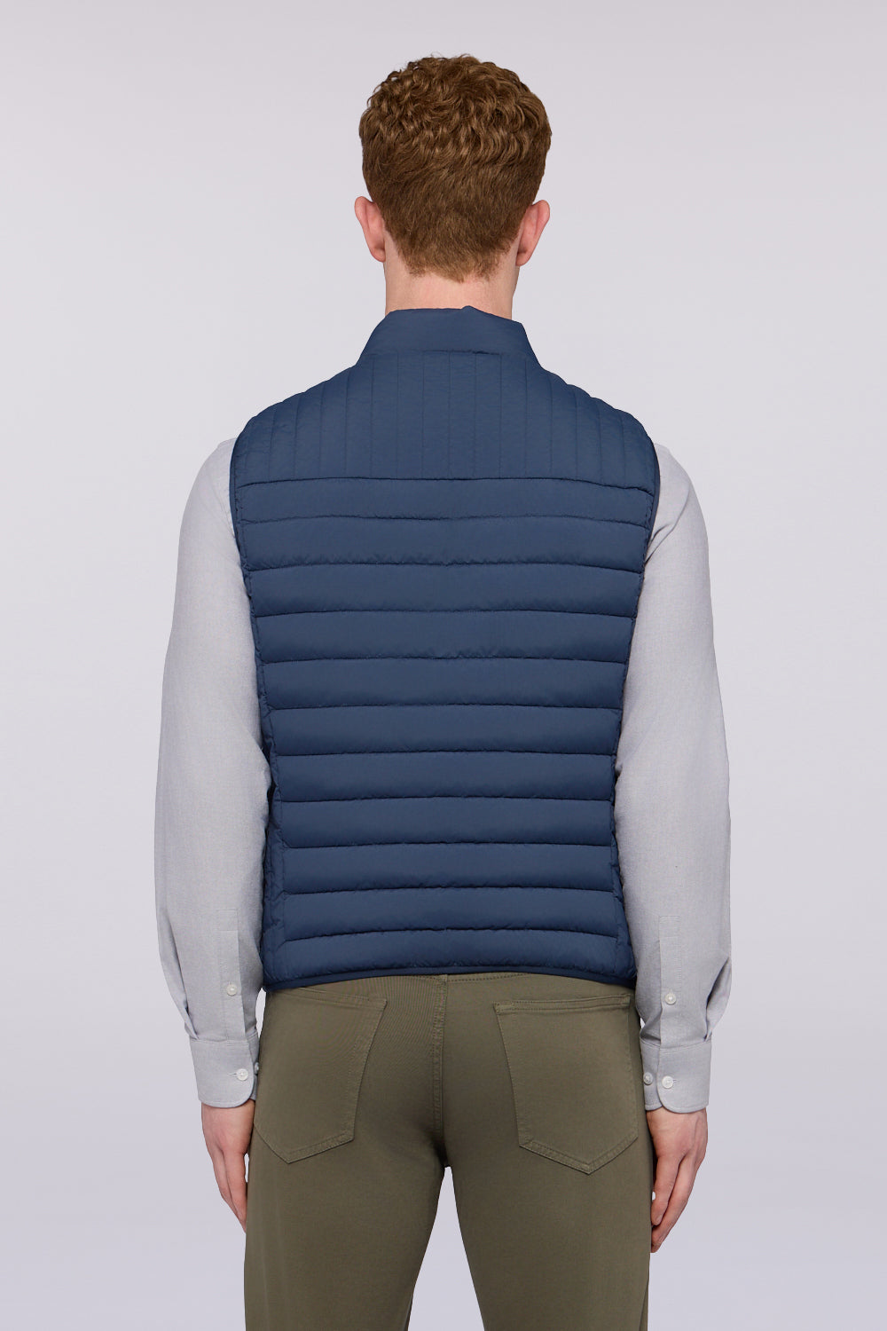 Gilet imbottito in nylon 2|7a4d9db78998f7598d8dbeaaf26e7260becf83c1693993b54cde1406f6cce21a