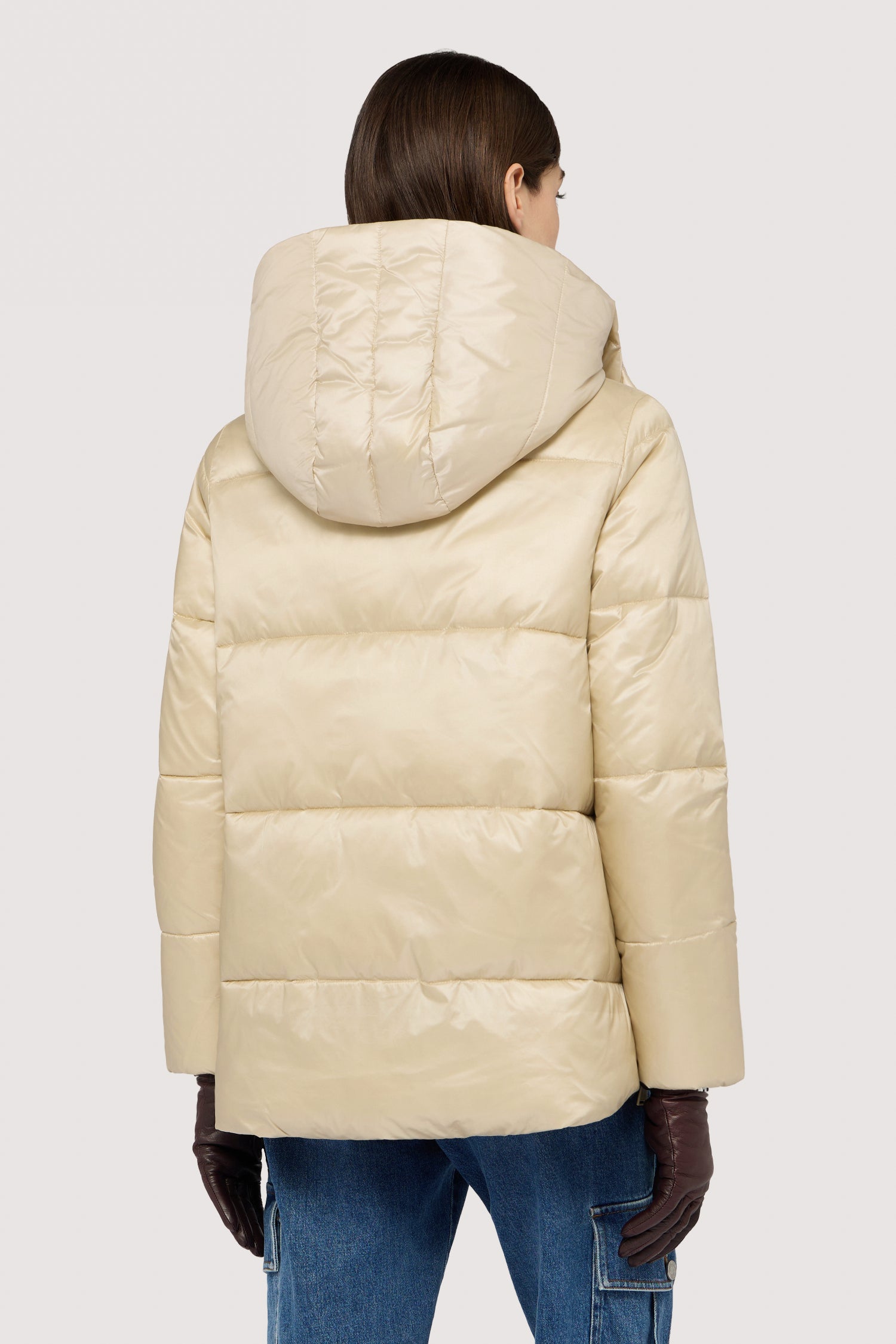Giacca imbottita in nylon lucido 3|6dc8e8ff19c8dee6da45ad7b907abadbcbb360ffffaa8807658ef761148b6d0a