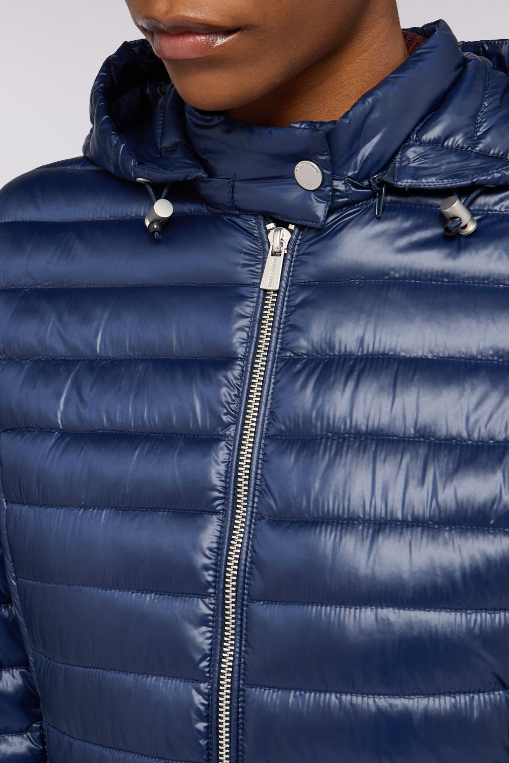 Giacca imbottita lunga in nylon lucido 3|35fa9906fbc70c4e992497293f0841f4f37722013397be18963c872b7427aea9