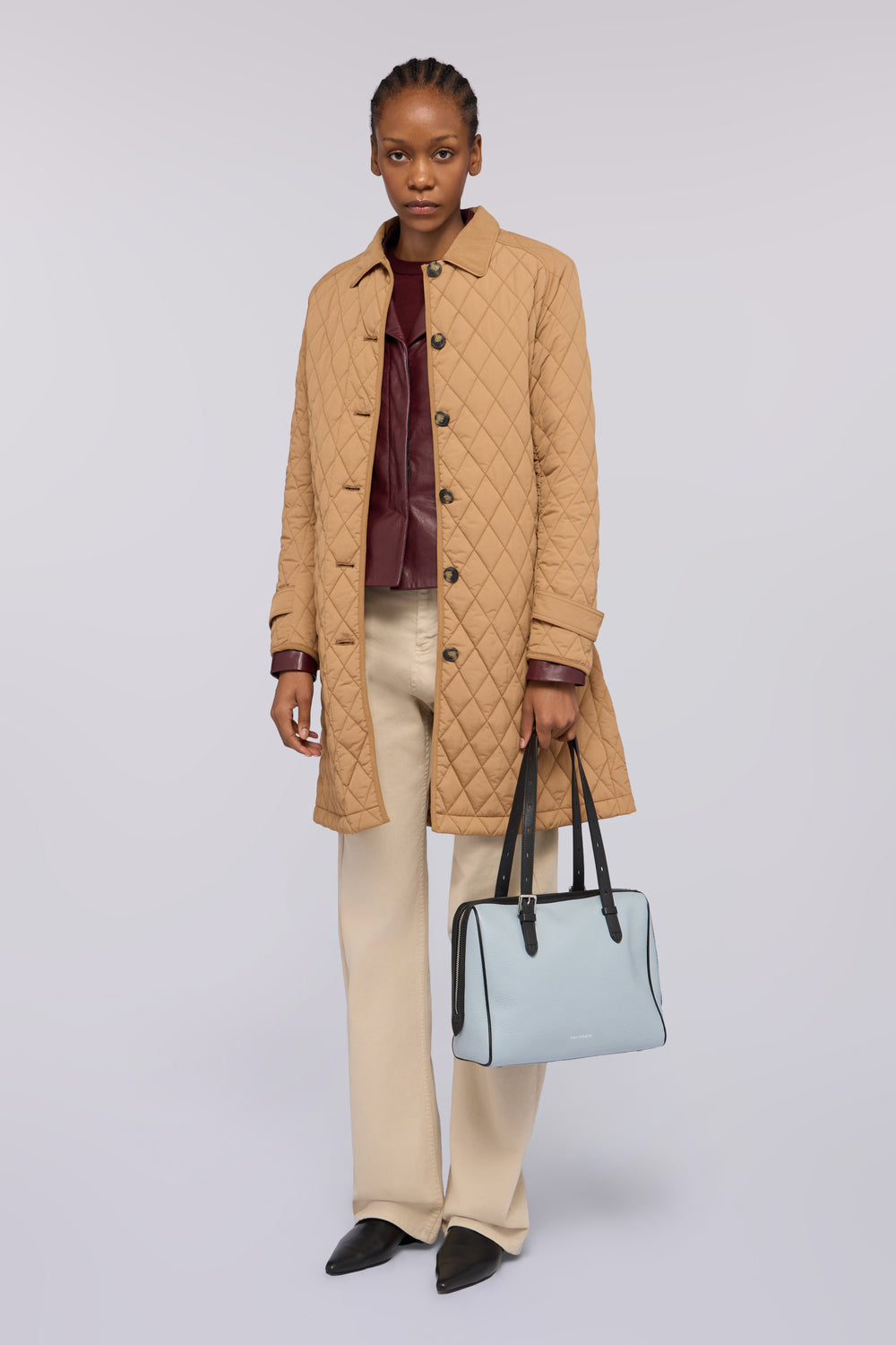 Trench trapuntato in nylon opaco con dettagli 1|f157f9bd34d46b20489a22d6a2e0e528ecc832c572052ae5bdfed0917cafd040