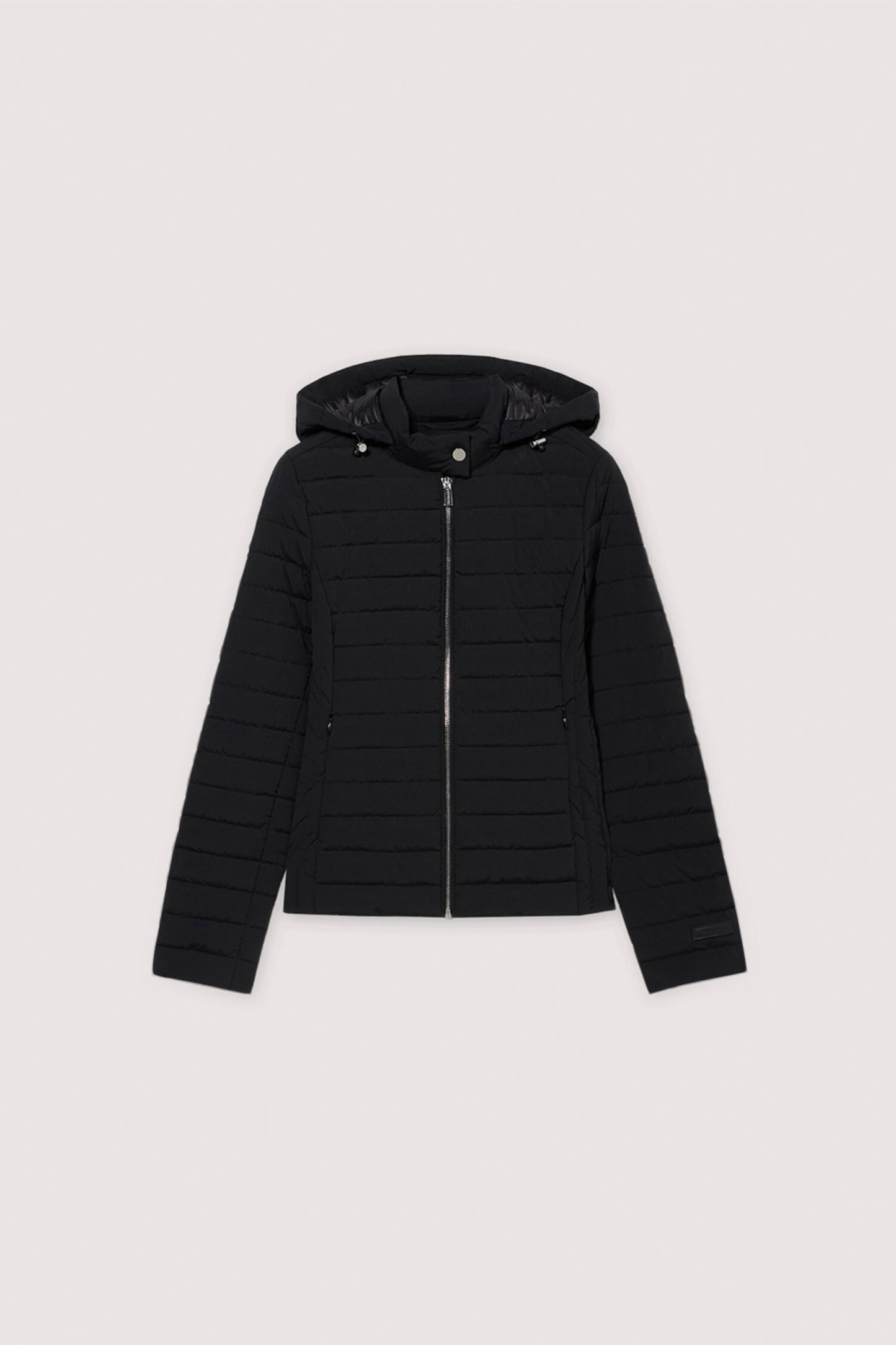 Giacca imbottita in nylon con cappuccio 3|e4df7d637df22b331adfb06109142229612cedac3a75ba36ab35397962964d9d
