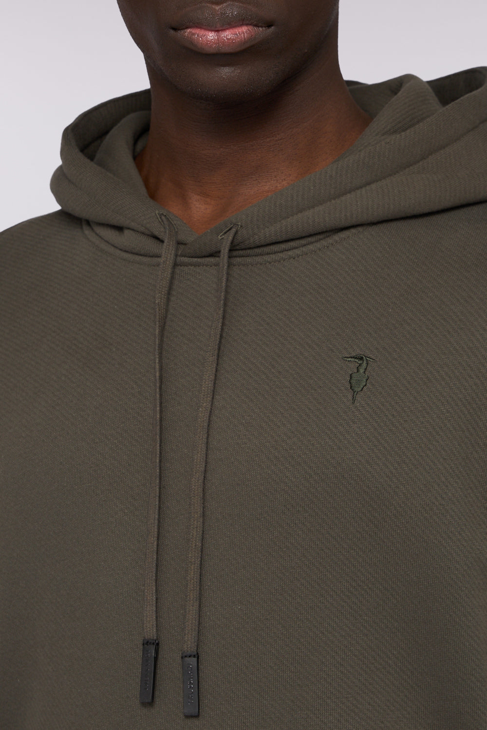 Felpa con cappuccio in jersey diagonale 3|57f344c69ee63356e8f4e3b881be1eb70049cd40e6c9bd340031831c52a59201