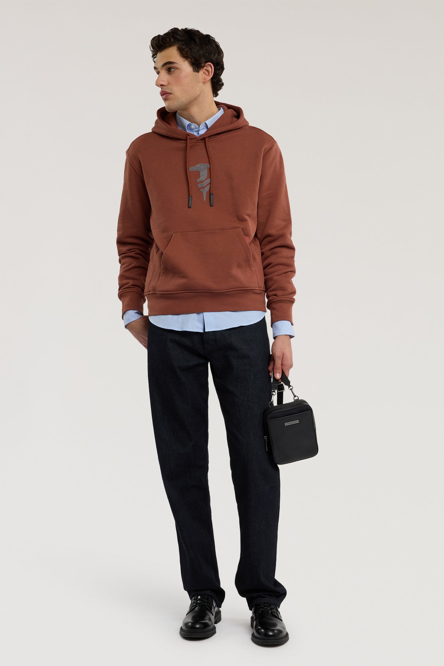 Felpa con cappuccio in jersey con stampa 4|51d6544f6e7e2d983db93dd727740bc134c66a95d66ab6085615684af75f9ec6