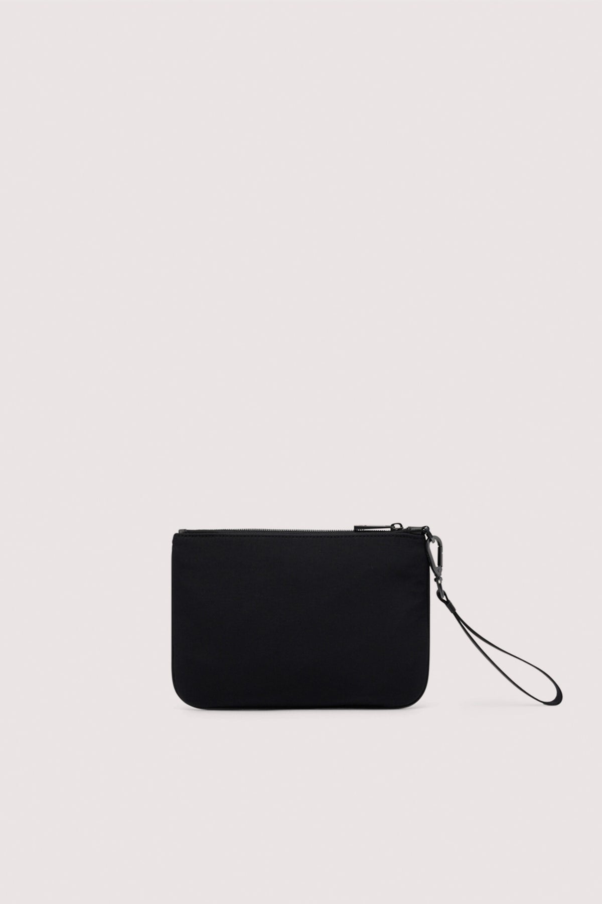 Pochette Travel con zip e polsiera in cuoio 4|08266f07e44c9ee34d9ee4655cc961579fd13b31d50a6a08f3860b0702a8c510