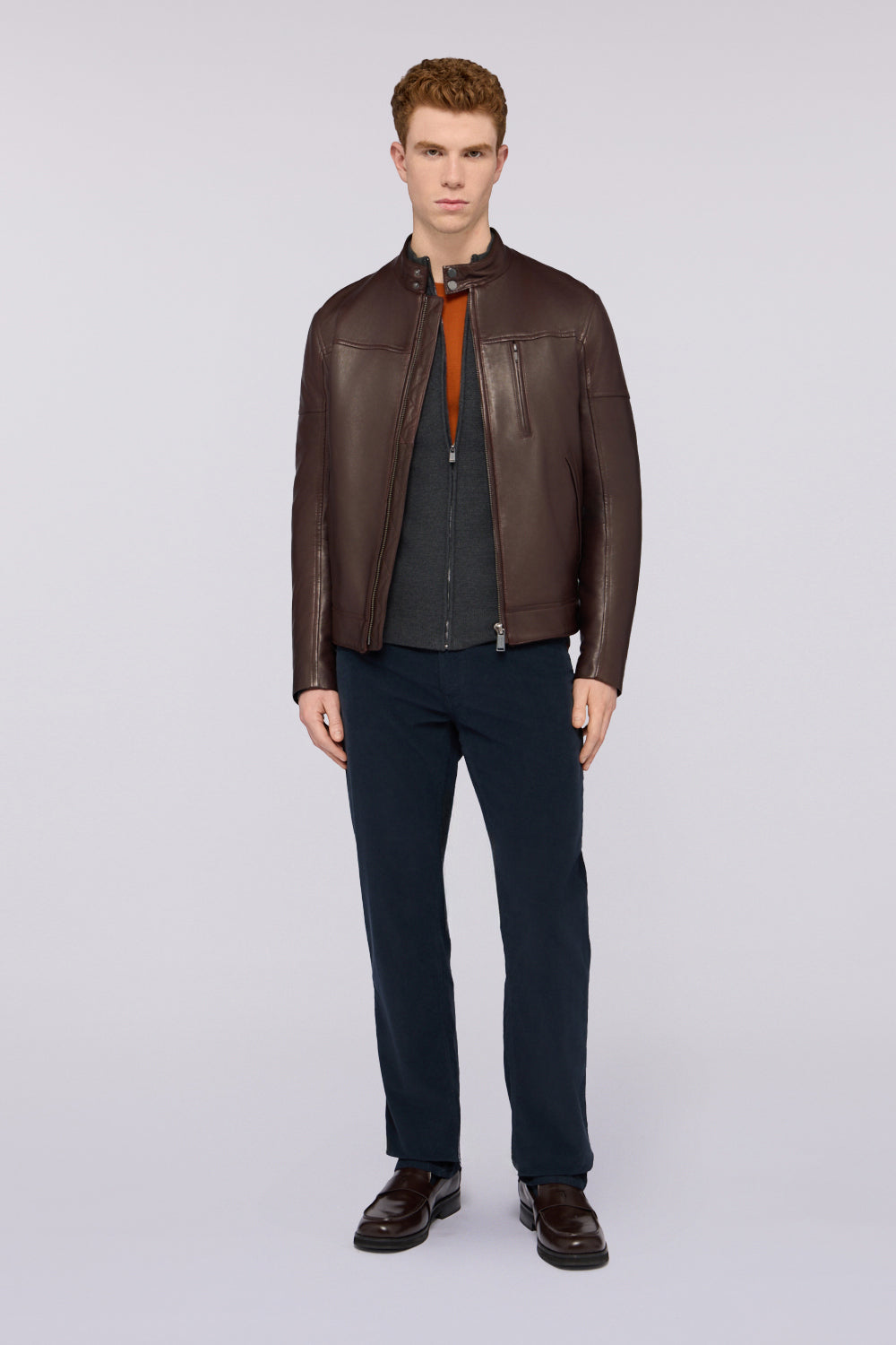 Maglia girocollo in viscosa stretch 1|874636c6c214ea3577cf5a12dc5035dce183a267e8b5a0225057e36dff576742