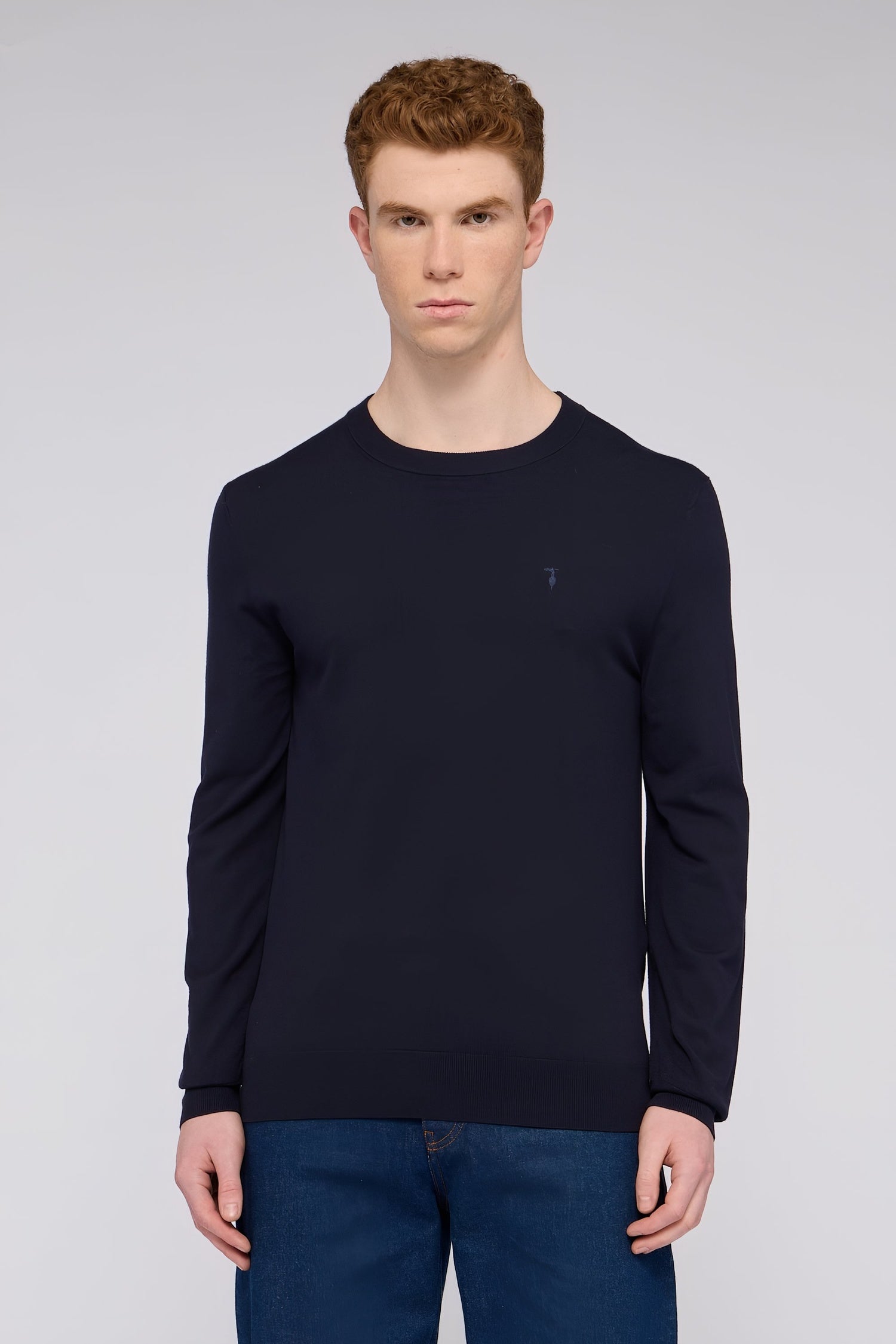 Maglia girocollo in viscosa stretch 1|0e0df3d9c65443d03e27c61811f36611c8adb160c9d136bd0e2d2b316b76e399