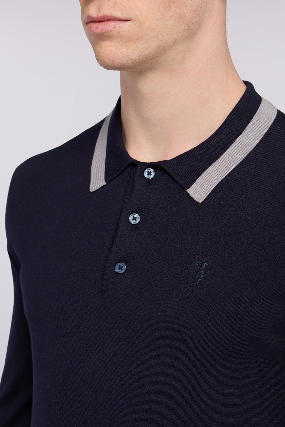 Polo a maniche lunghe in viscosa stretch 3|dfddfc4be8b2ee375c556cc92498f7072409f74680a68442d633b7b72a647e85