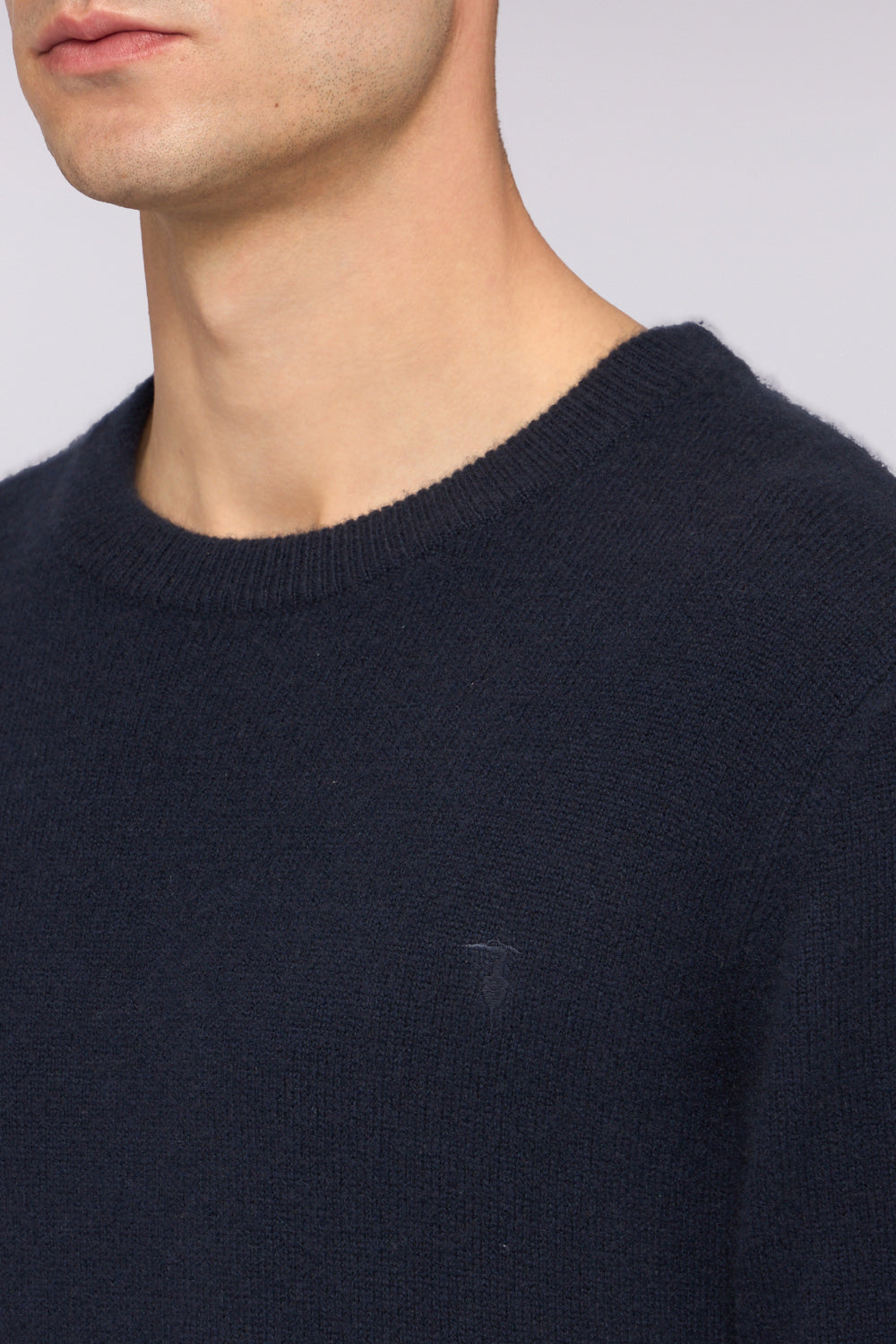 Maglia girocollo in puro cashmere 3|4c337efab6b946278a487e21aa8baeb45757bcfee64920f32378eaa7e9031efb