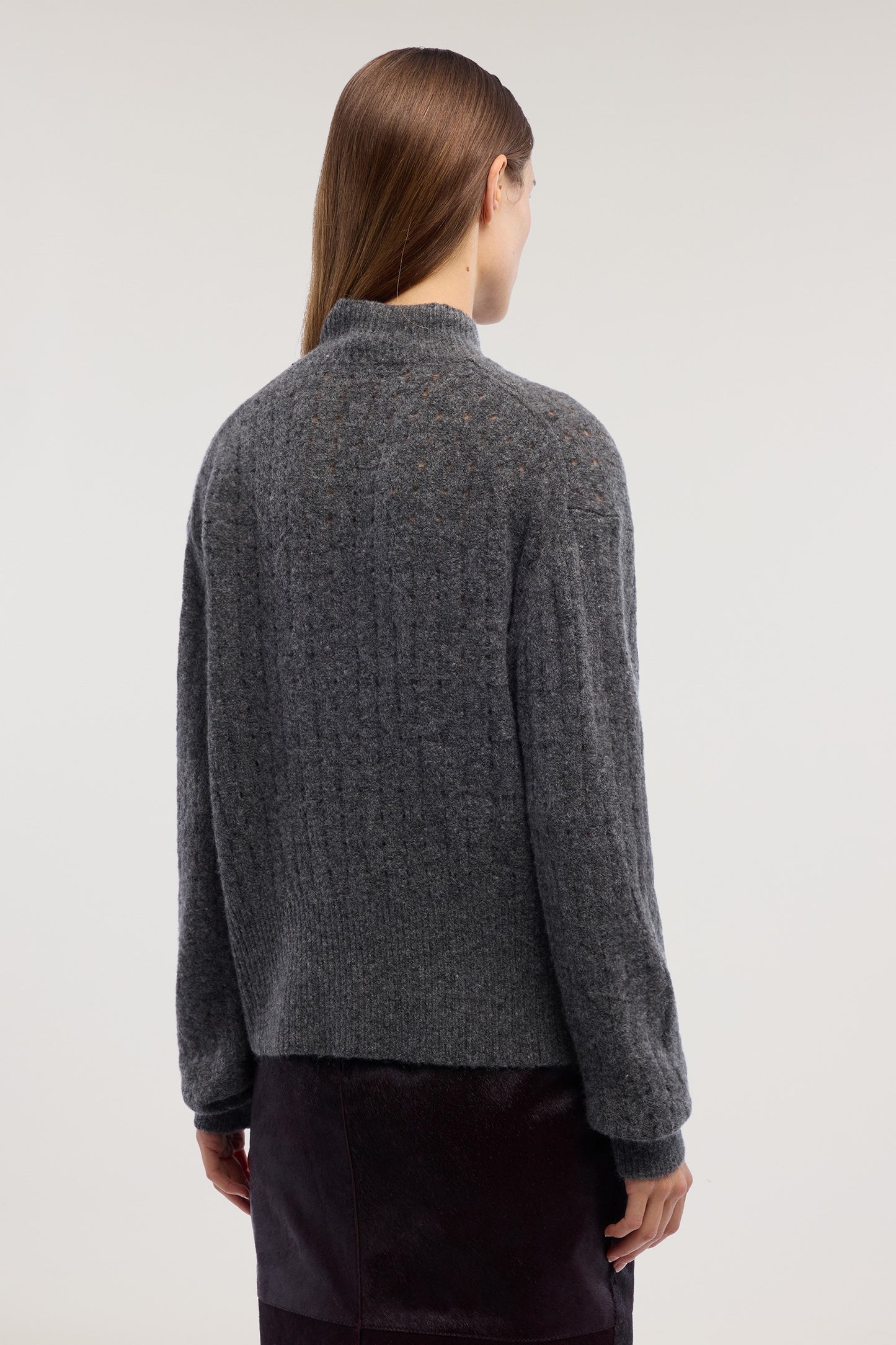 Maglia lupetto in alpaca e cashmere con strass 5|4295fab36533170bcb65d7025e2171ee662a104d7c6cf6be9deb444e9fa123d2