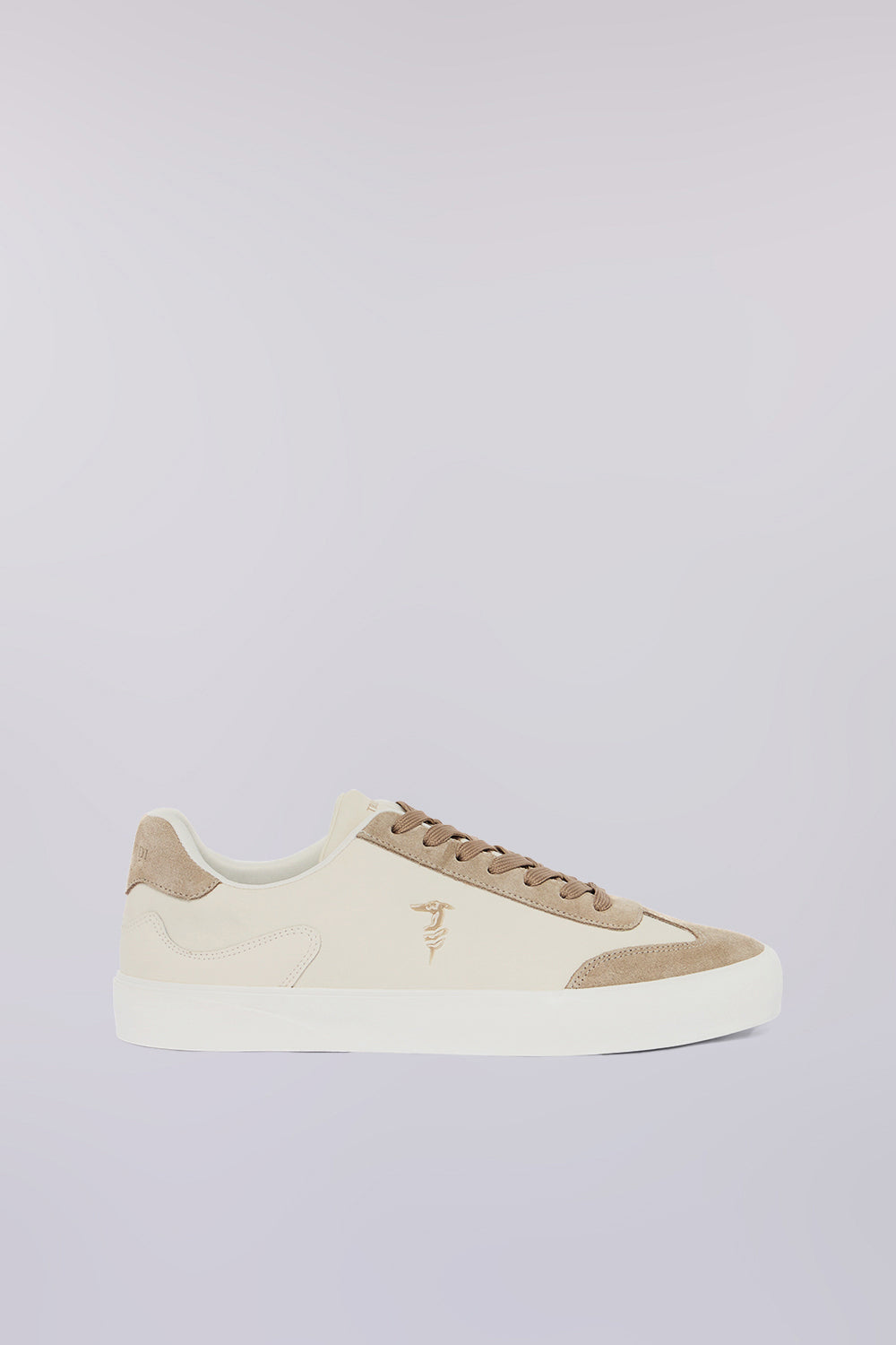 Sneaker vulcanizzata in pelle e suede 1|99bc0aa6a739c6c64f9338142242a0695a0b44e257184a6372b0369300b14cda