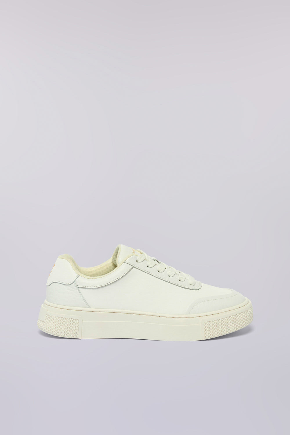 Sneaker in pelle liscia e grana 1|e92beb7f51a12540e7521d61a1fe30d79f74624f17e39a14784af4fc55ef80e3