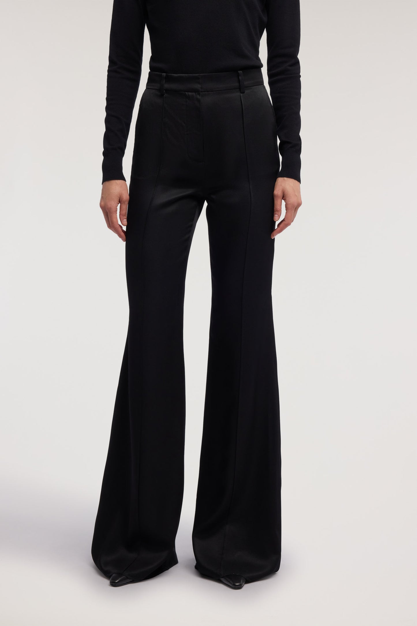 Pantalone flare in twill di viscosa 5|06daa6664a7c08a98ad0b3d9e0f2d184063933378d1bbb548c0869c9194a8f0b