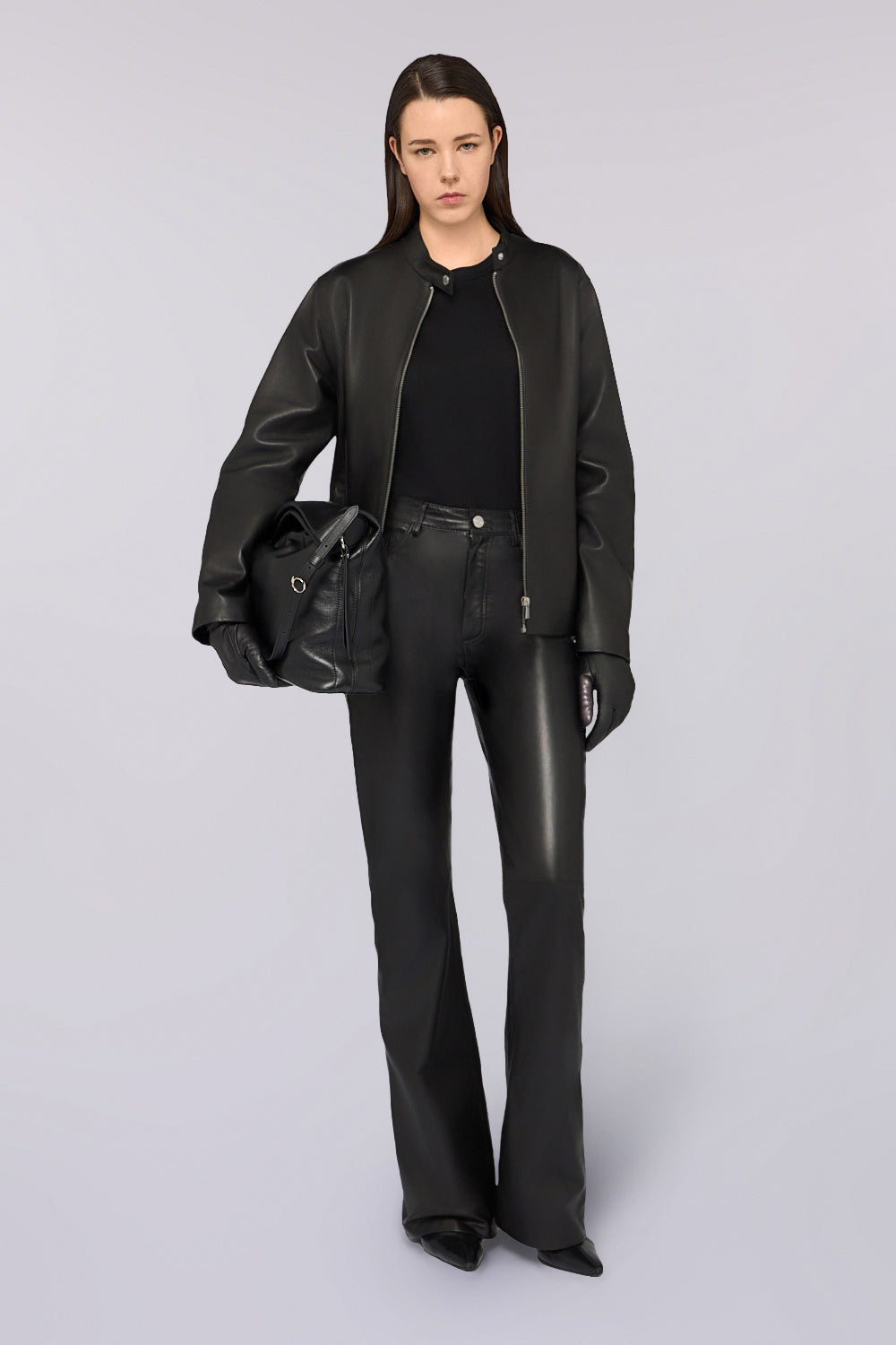 5 tasche flare in pelle 1|951c7557b389df105d209d2e1b68989f4005ccb00a2fdd70f5e7424952571b1f