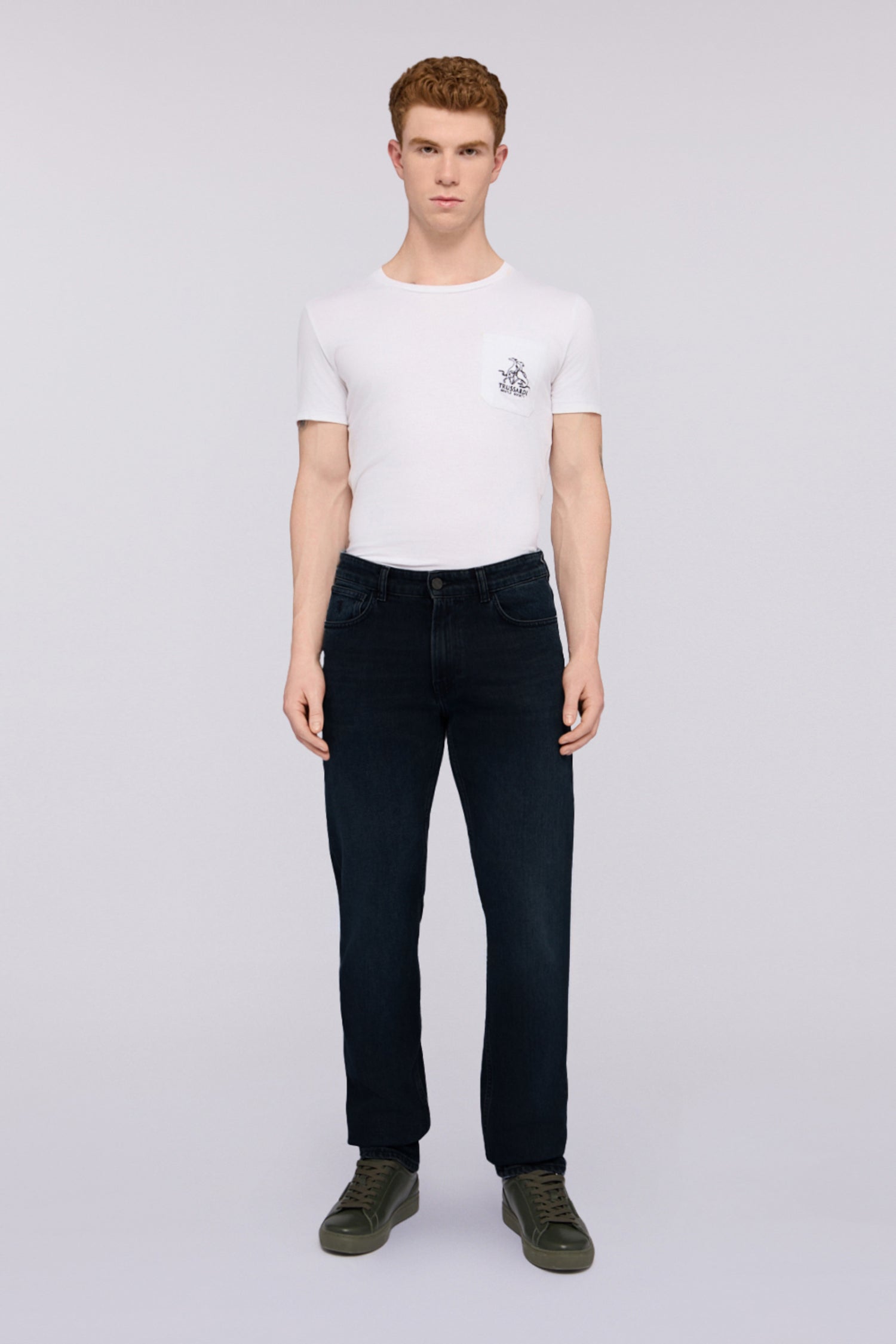 Jeans 370 Close Slim Fit in denim rinse 1|c3f3e728747504f630597c98017d405ed0dcded9efb5d3f757c455b07c612be1