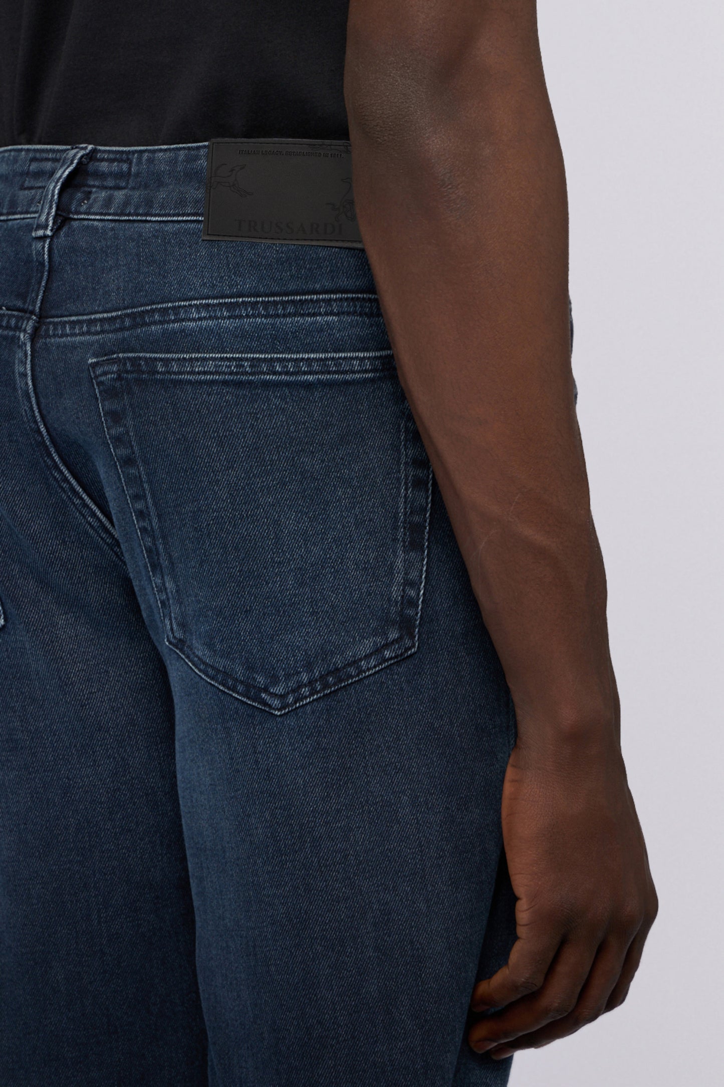Jeans 370 Close Slim Fit in denim stone washed 3|893e436894ecb84cdf50b17dca9324d769d9f9af0def0ceb91b2dea1689fc234