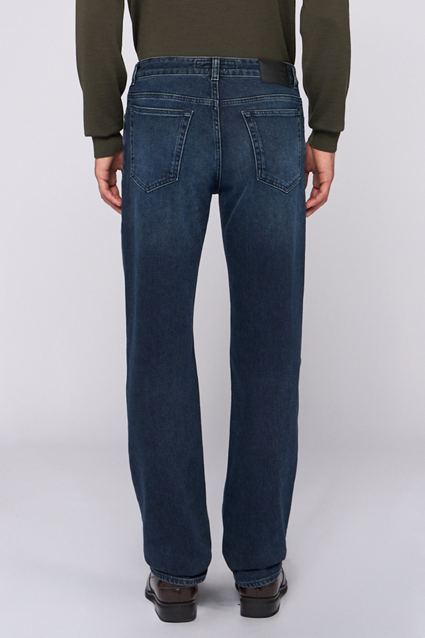 Jeans Regular 380 in denim stonewashed 2|c1c6afbc4fa861154a45f67feb55f9b557c9f537cd274aa7687afcb13dc0a5b9
