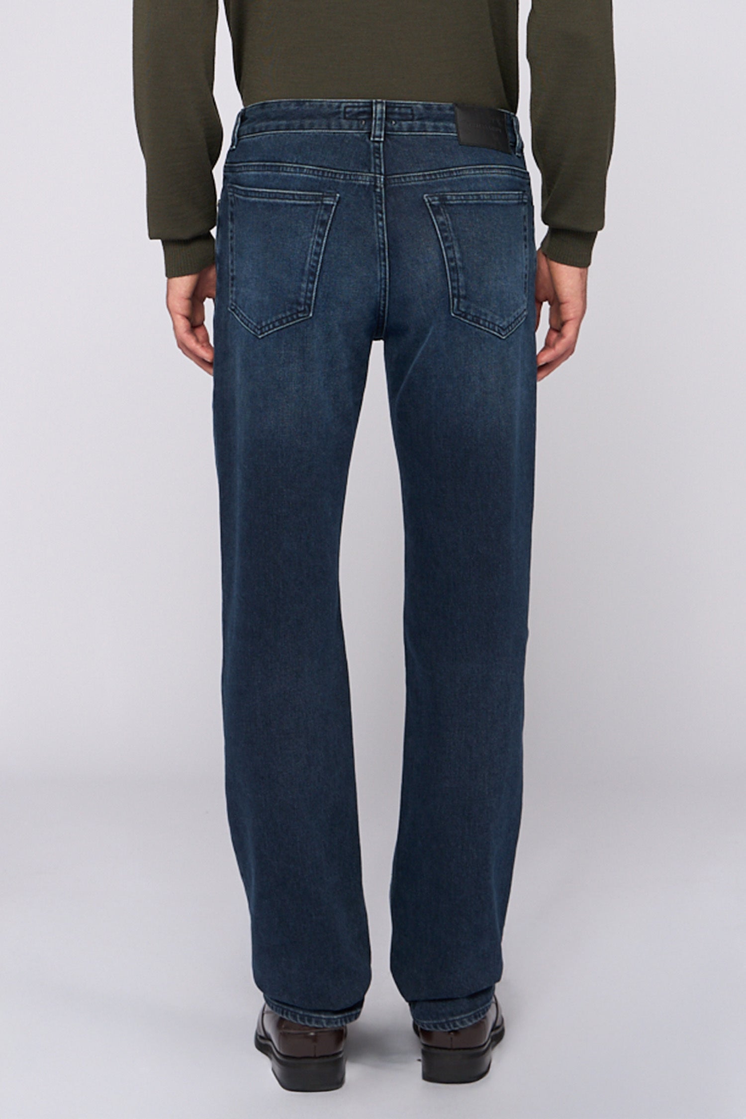 Jeans Regular 380 in denim stonewashed 2|c1c6afbc4fa861154a45f67feb55f9b557c9f537cd274aa7687afcb13dc0a5b9