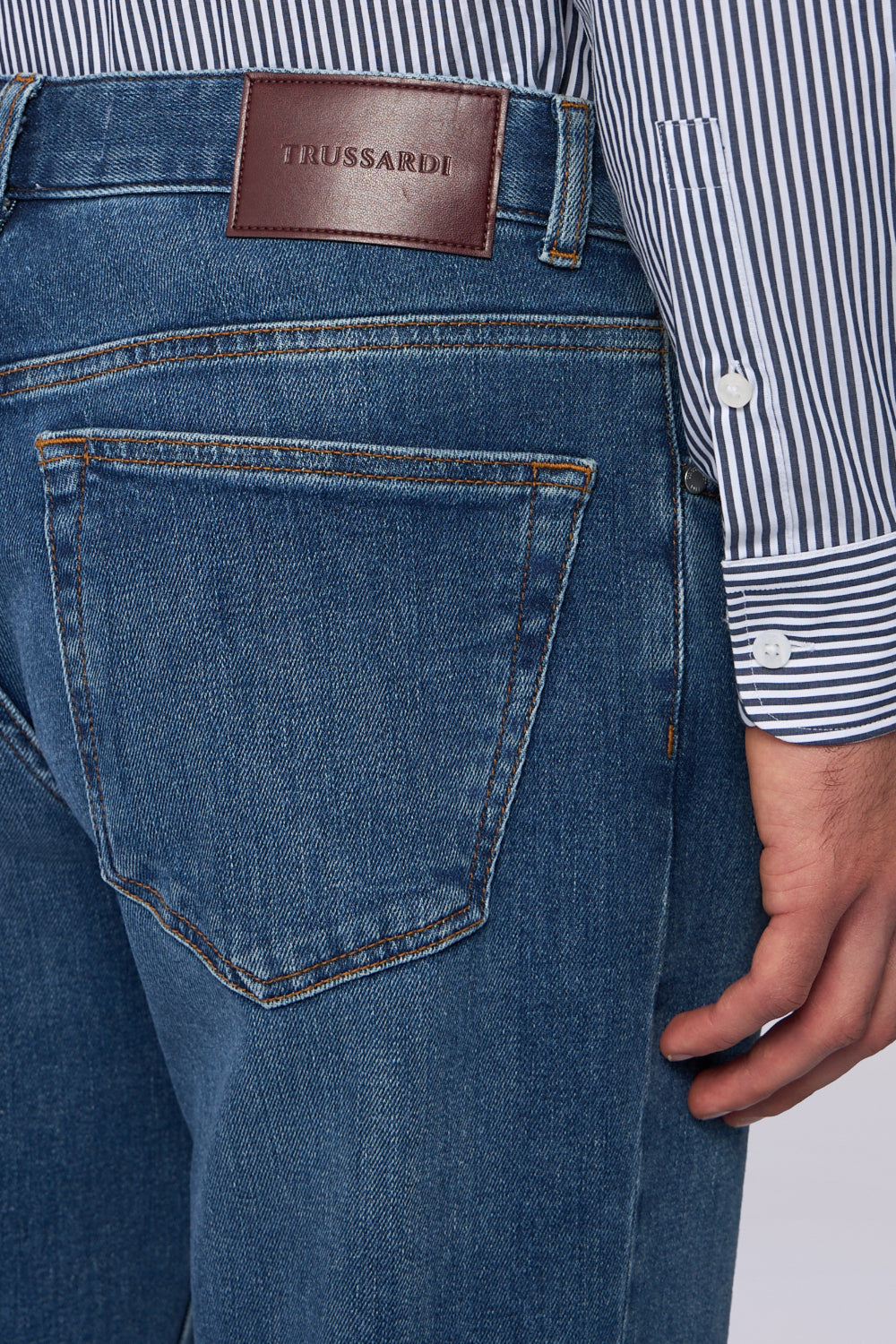 Jeans The Iconic Regular 380 in denim stone washed 4|ff3f64ee1ce600c991f1654476a700c114c5c90d094d7ca988aa223f88bda5ef