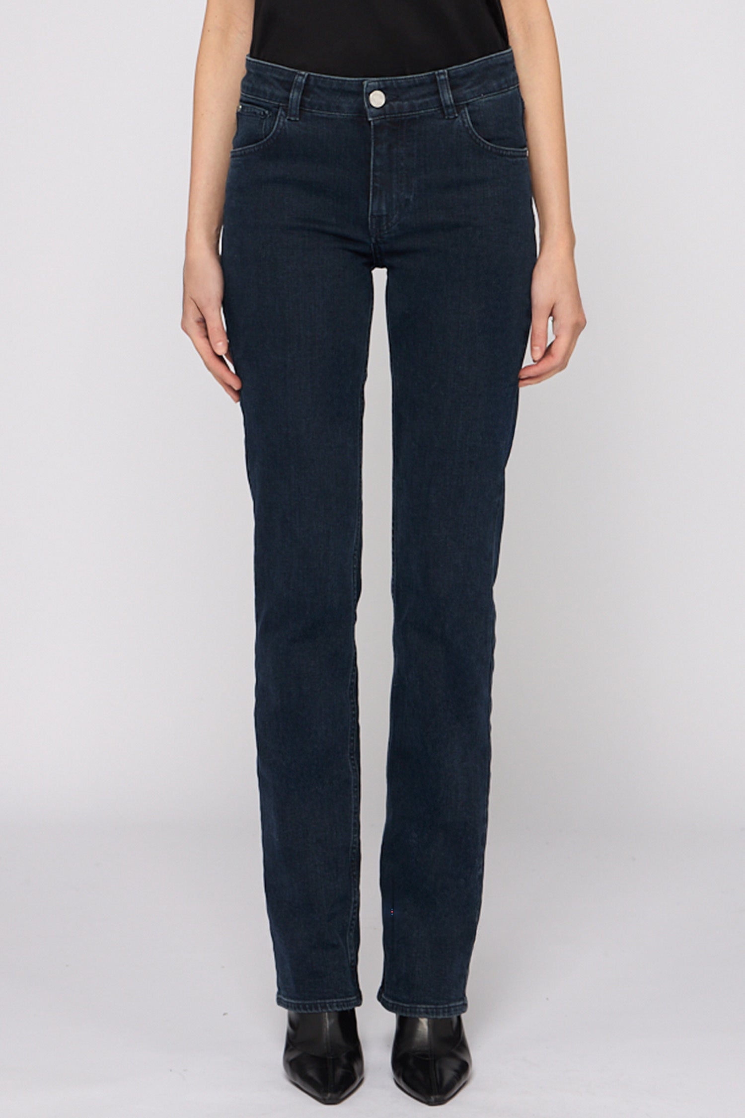 Jeans 130 slim fit in denim 1|c66f4de1a34202da3491a6edfedf978ac1f9bb23d515aec3e3b135f988154935