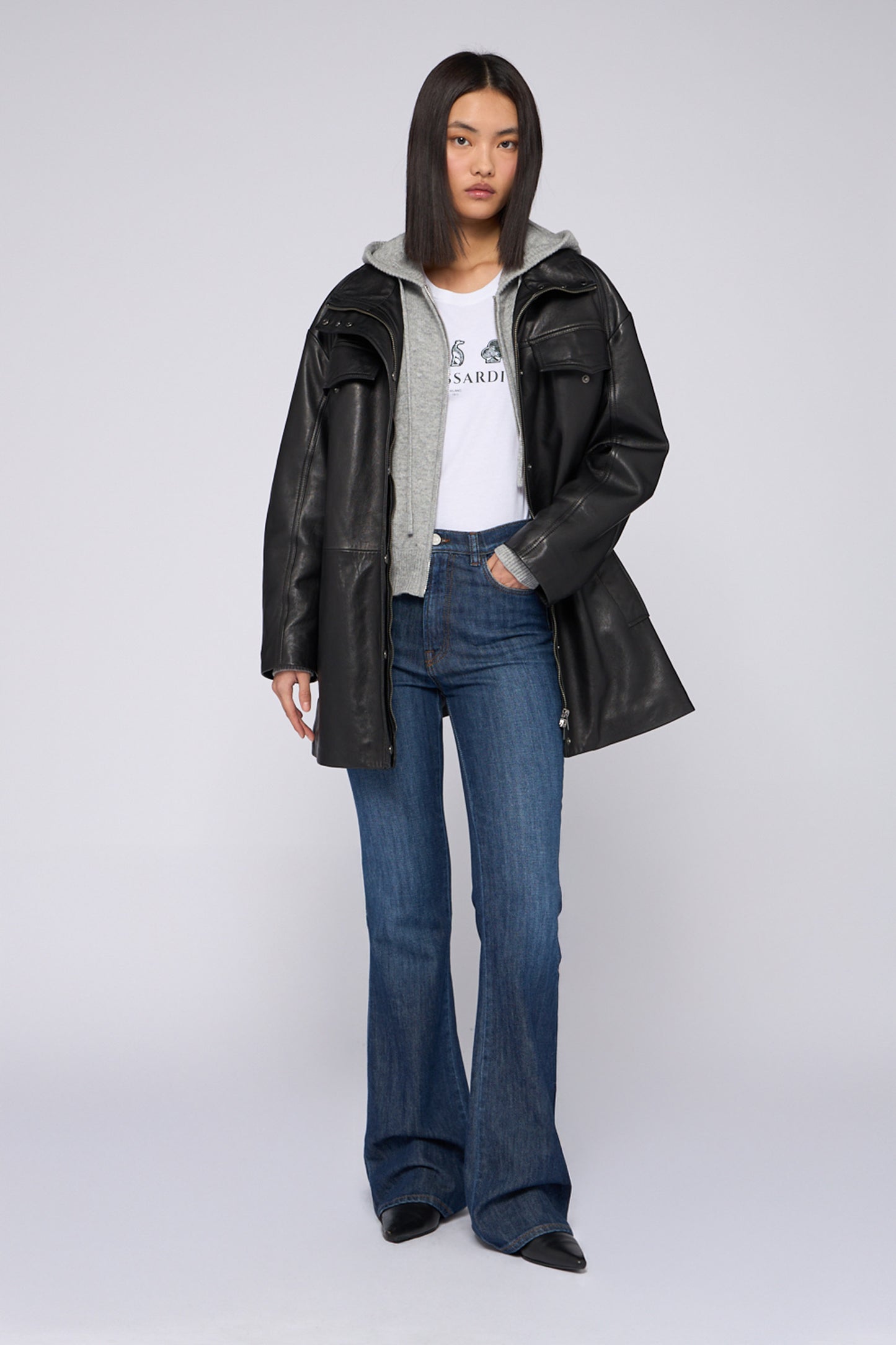 Jeans The Refined 131 flare in denim 4|660f0edfe20ff6ecc8e4fa5ae373ba101bceee1994b0398e8f13f128675807a1