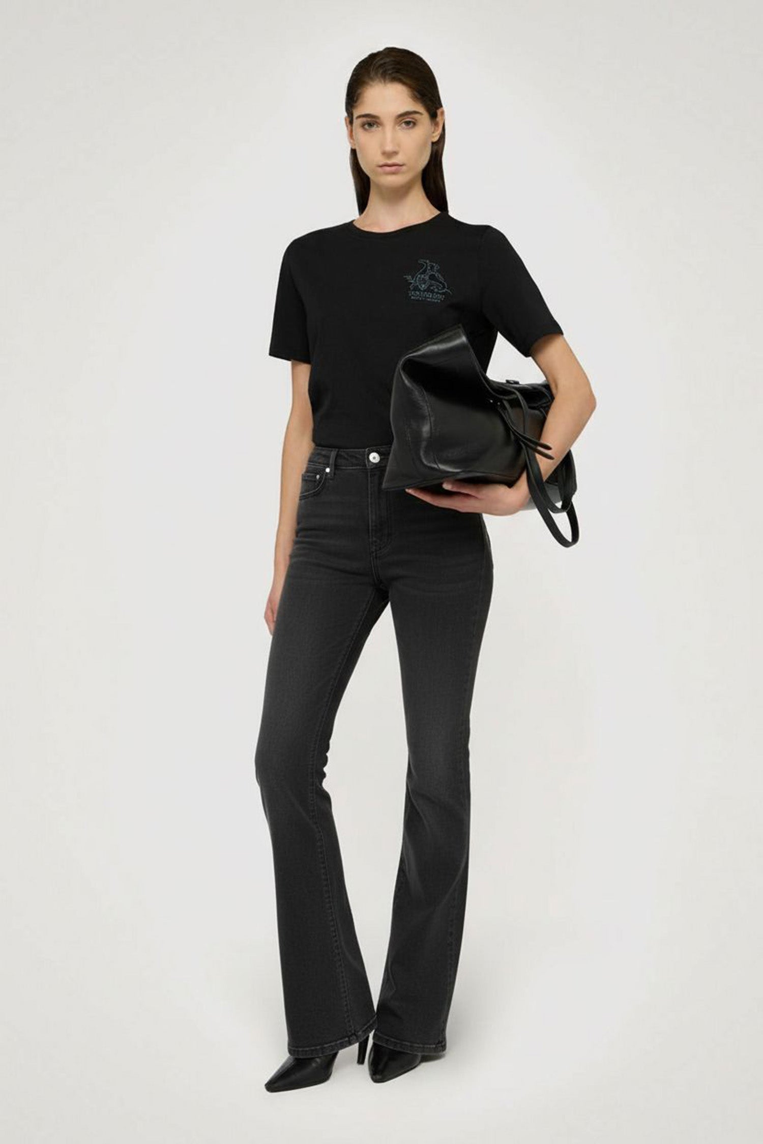 Slim-fit 130 jeans in stonewashed denim