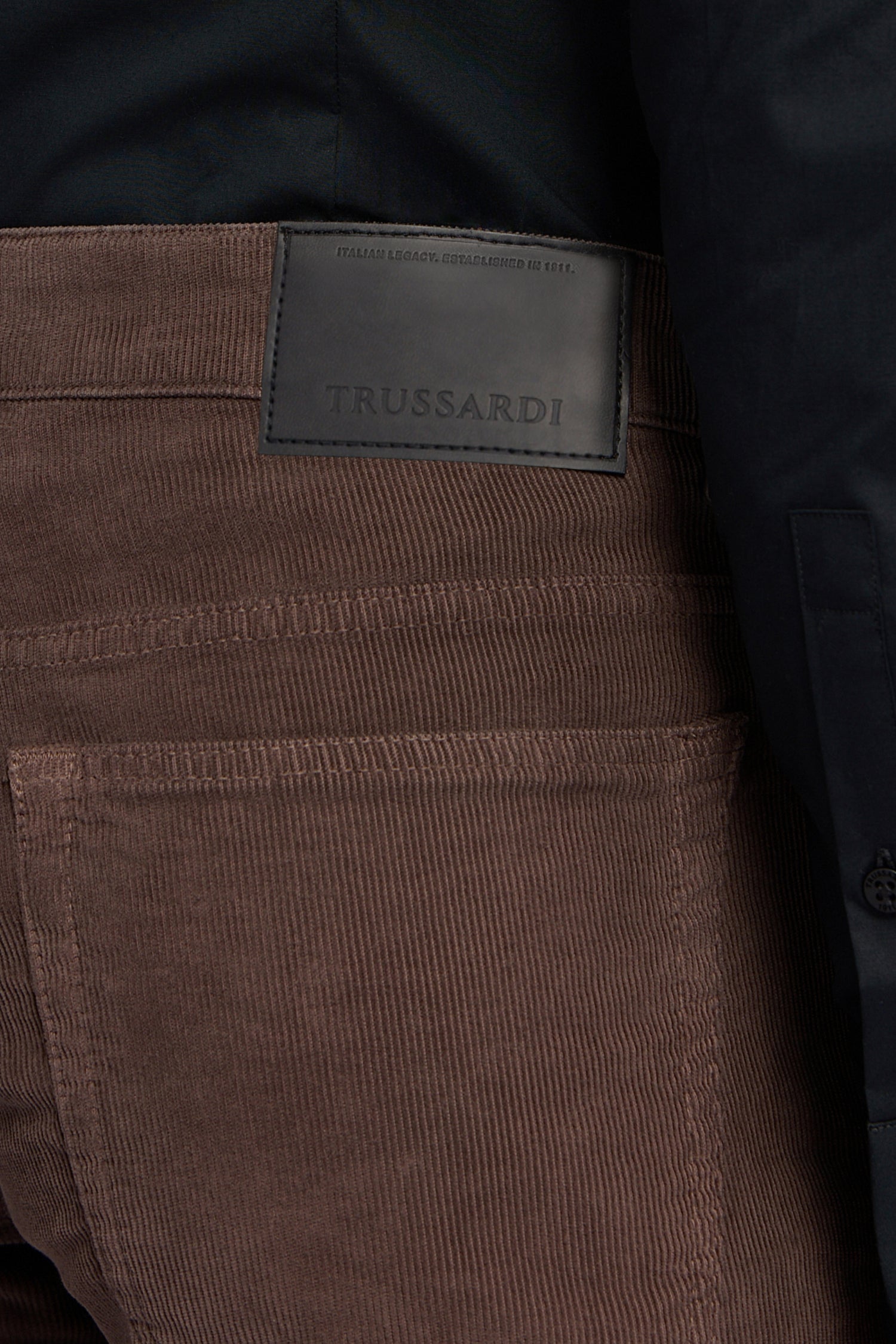 5 tasche The Iconic Regular 380 in corduroy 5|432fdc24e98942dc381ebb6b8f6e55152f64cf16235021cead890f438335fdcb