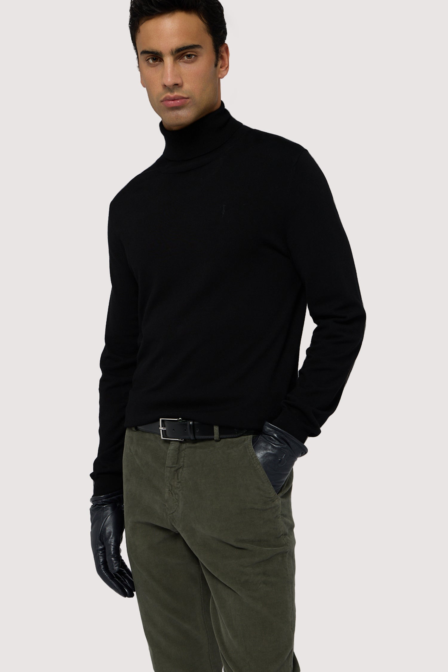 Pantaloni Chino Aviator 301 slim fit in corduroy 5|ff95d0d328a72f73e745c442f385a85a8ada1152042987e06919e593bf19ebd5