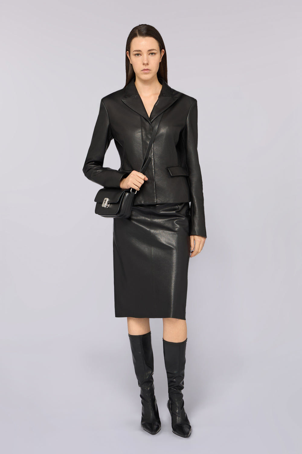 Blazer in pelle con fodera Gentle Society 1|cf2dd3b9bda82b04862c442614074f88341f290b46776aacc1e236ebb0474425