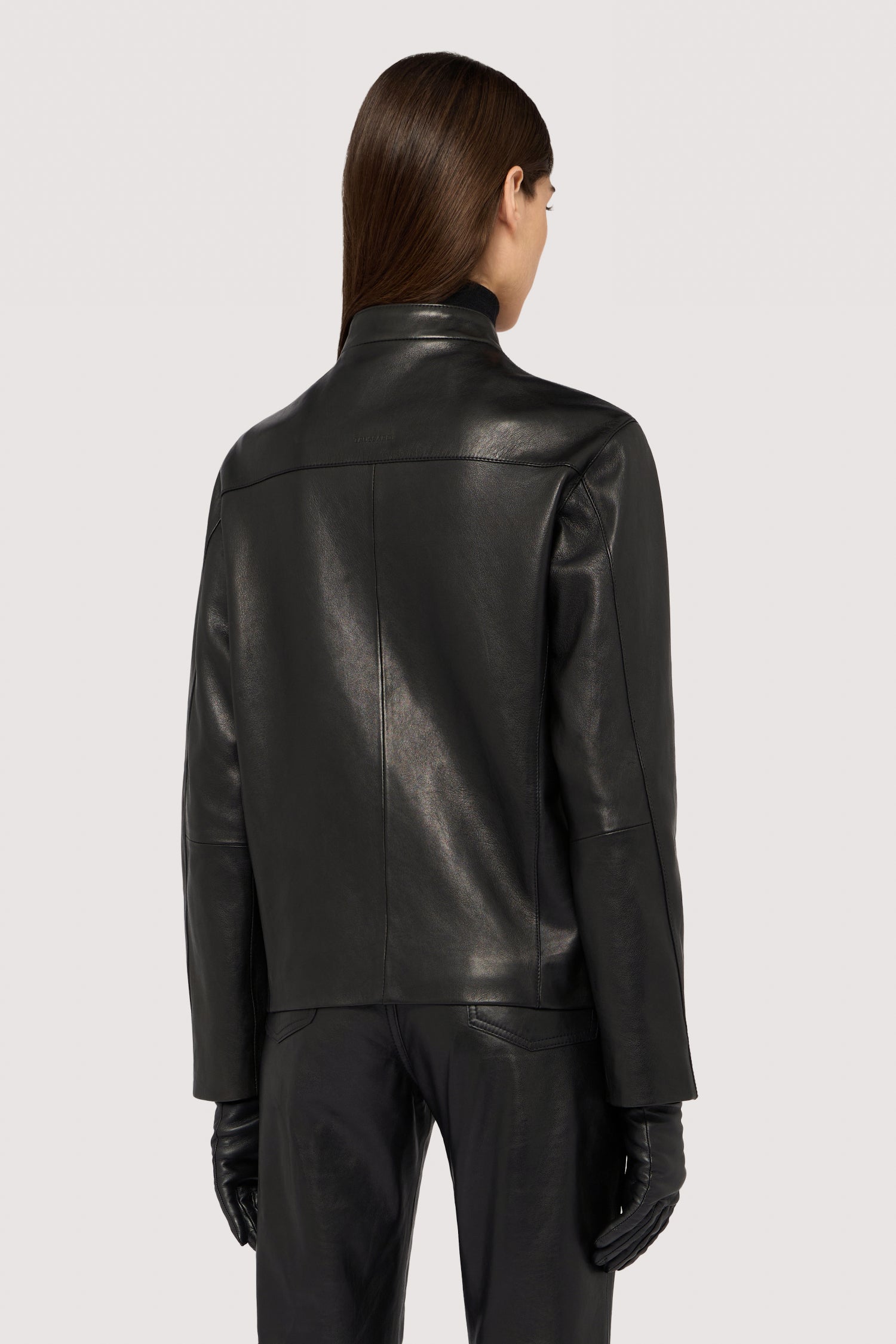 Giacca biker in pelle 5|f6b3fc722f4aa2249d098909ca9a4b6bde4b93d9b9459fceff771266d2580632