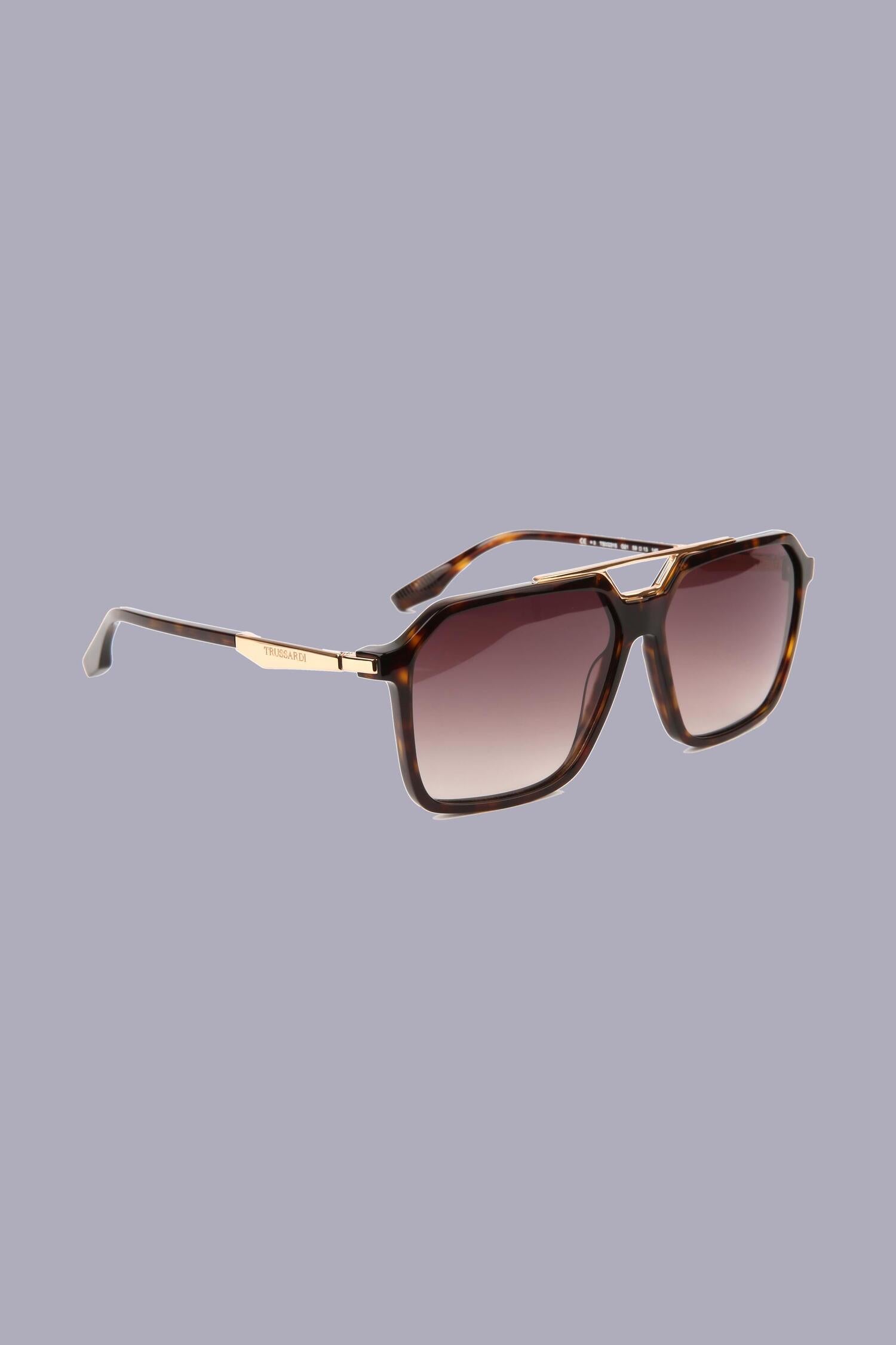 Occhiali da sole squadrati in acetato 1|d6fc2e9d54159908d118e8e413813d5c7e407d1736e1087b5cb61175e1fa9d4a
