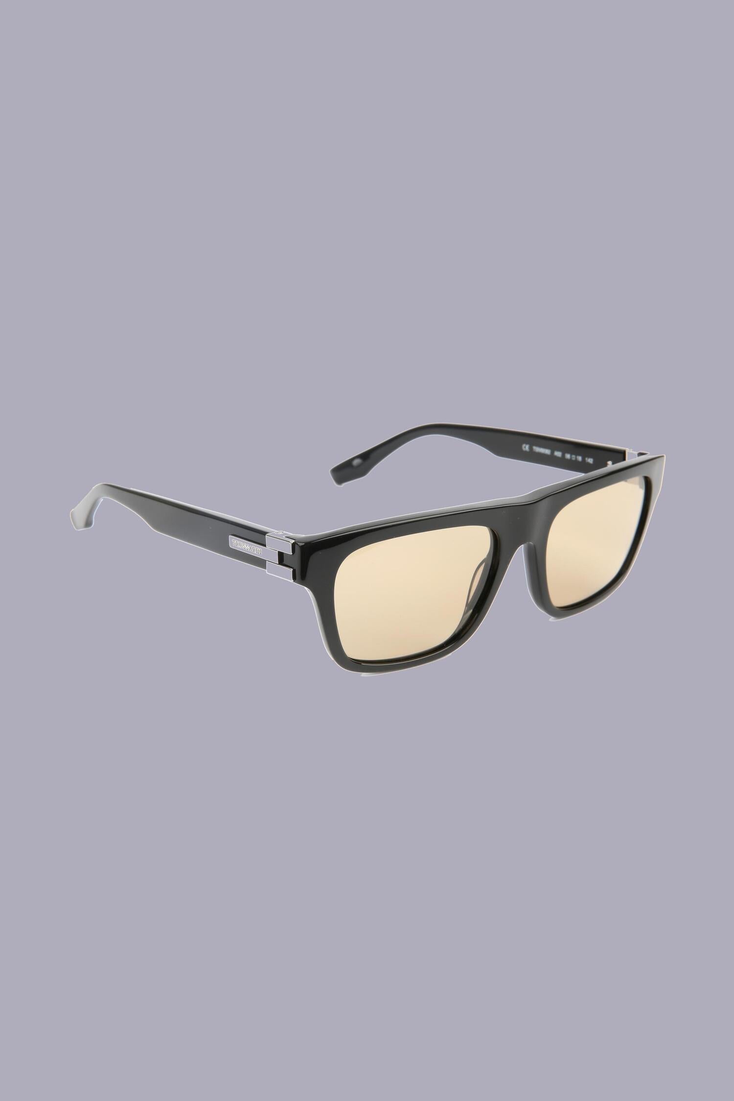 Occhiali da sole squadrati in acetato 1|e6f6c5c797aaddaa3e2d5ed3a647f84fdf1dcec79dd0a072ffaeb18feee94a8b
