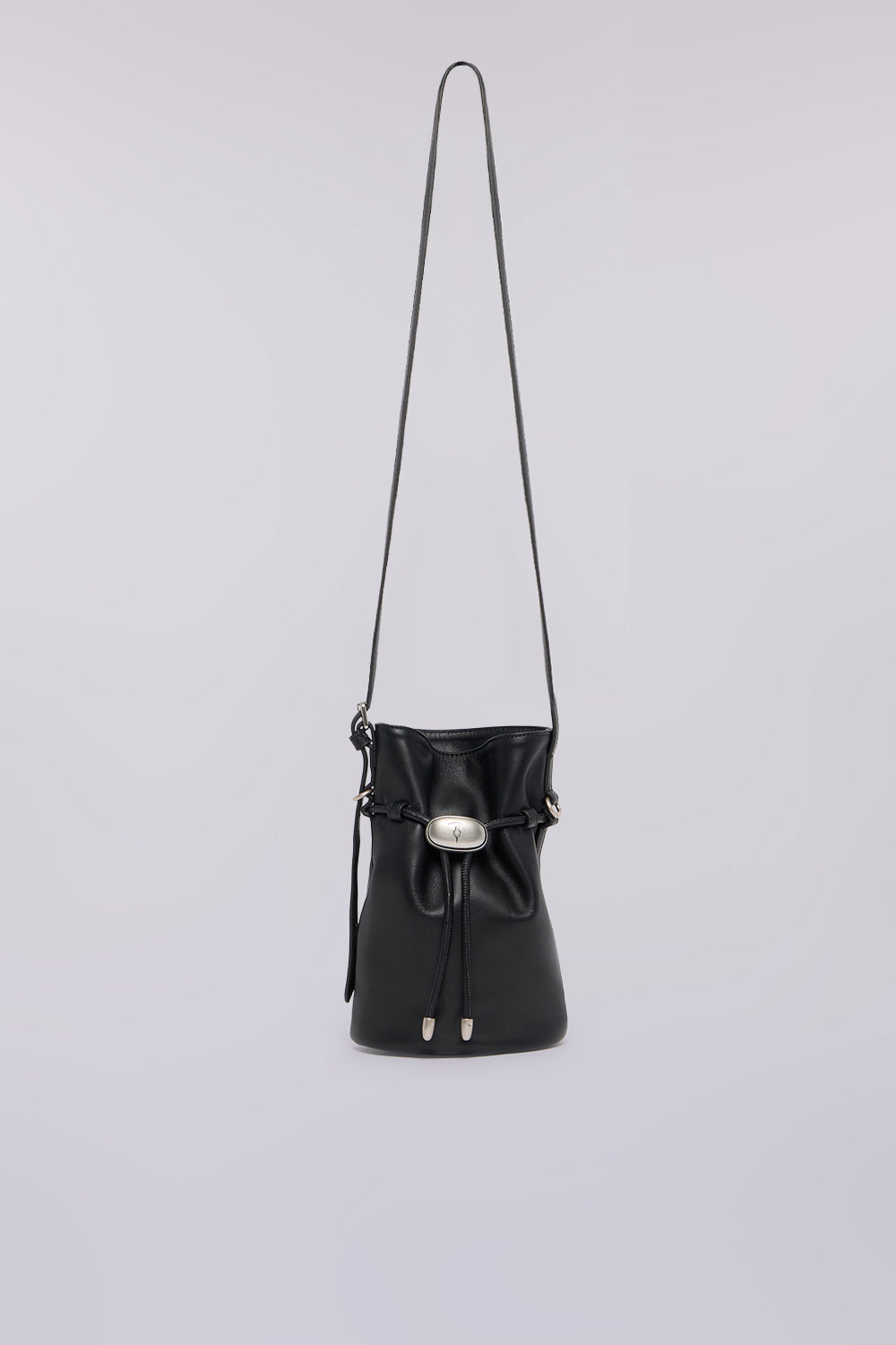 Borsa a secchiello Amuleto small in nappa 1|46abd9be46365e14b9b309c3acb9fa5fdb078efac504c0f43efa42ae4b223de9