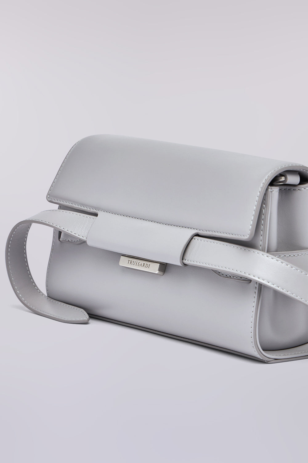 Borsa a tracolla Attimo small in pelle 4|c05af3775a71bf64fd5e229c681b6c9b7f02bfe69887d9ba597b8fd76f80d6b1