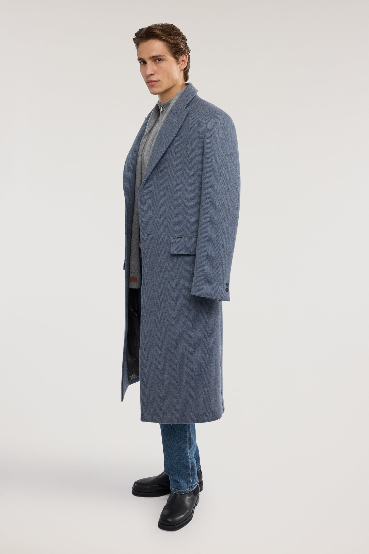 Cappotto spigato in misto lana 2|93fa68a29b2d62ce1ab110c3f45406433e60534423e75189e56de05f5f7ddb2f