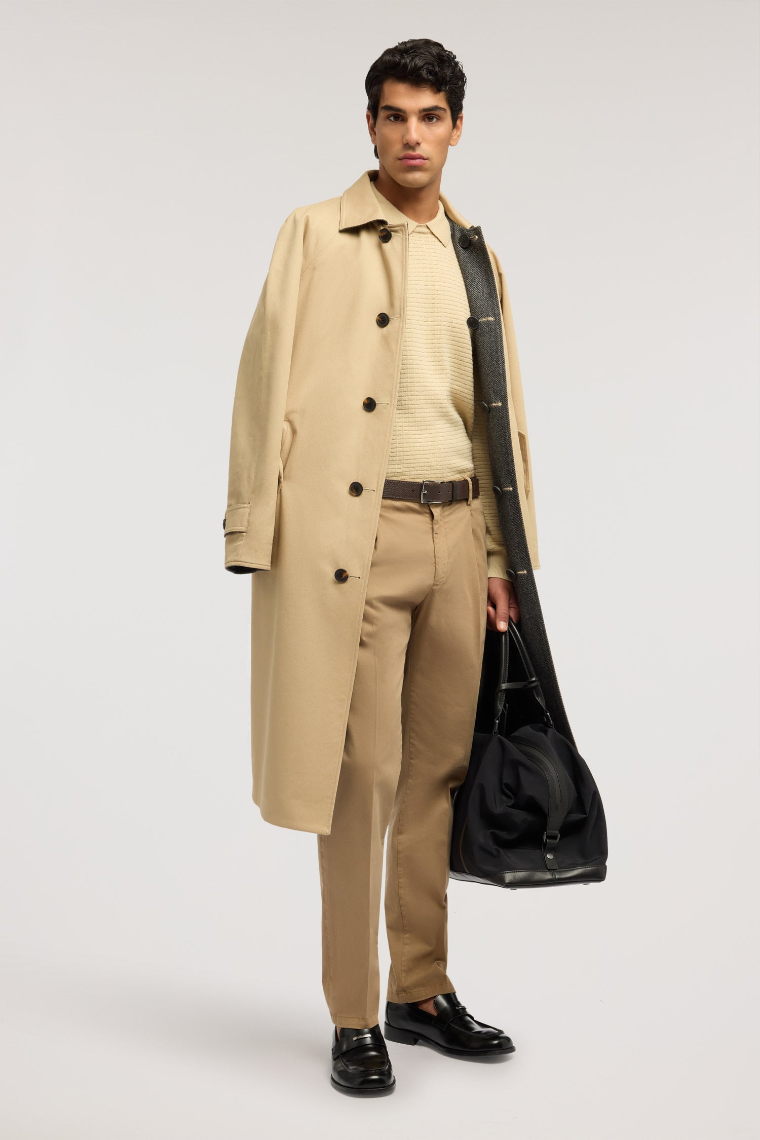 Cappotto reversibile in gabardina  5|4d6a5365b62ca45193ea2452a57f0dea15c44d00ed2e875750869f87992a9617