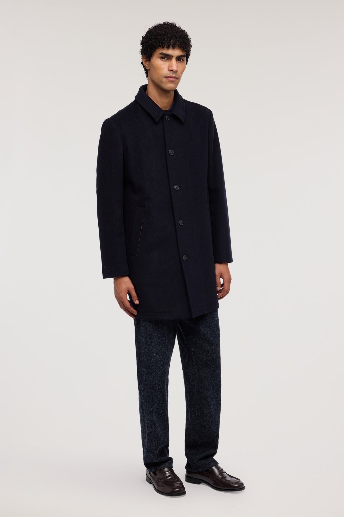 Cappotto collo camicia in panno di lana 1|cad405012bee18d8b17f857a3237a063a5b75f749eb054e847a12eda24a70455