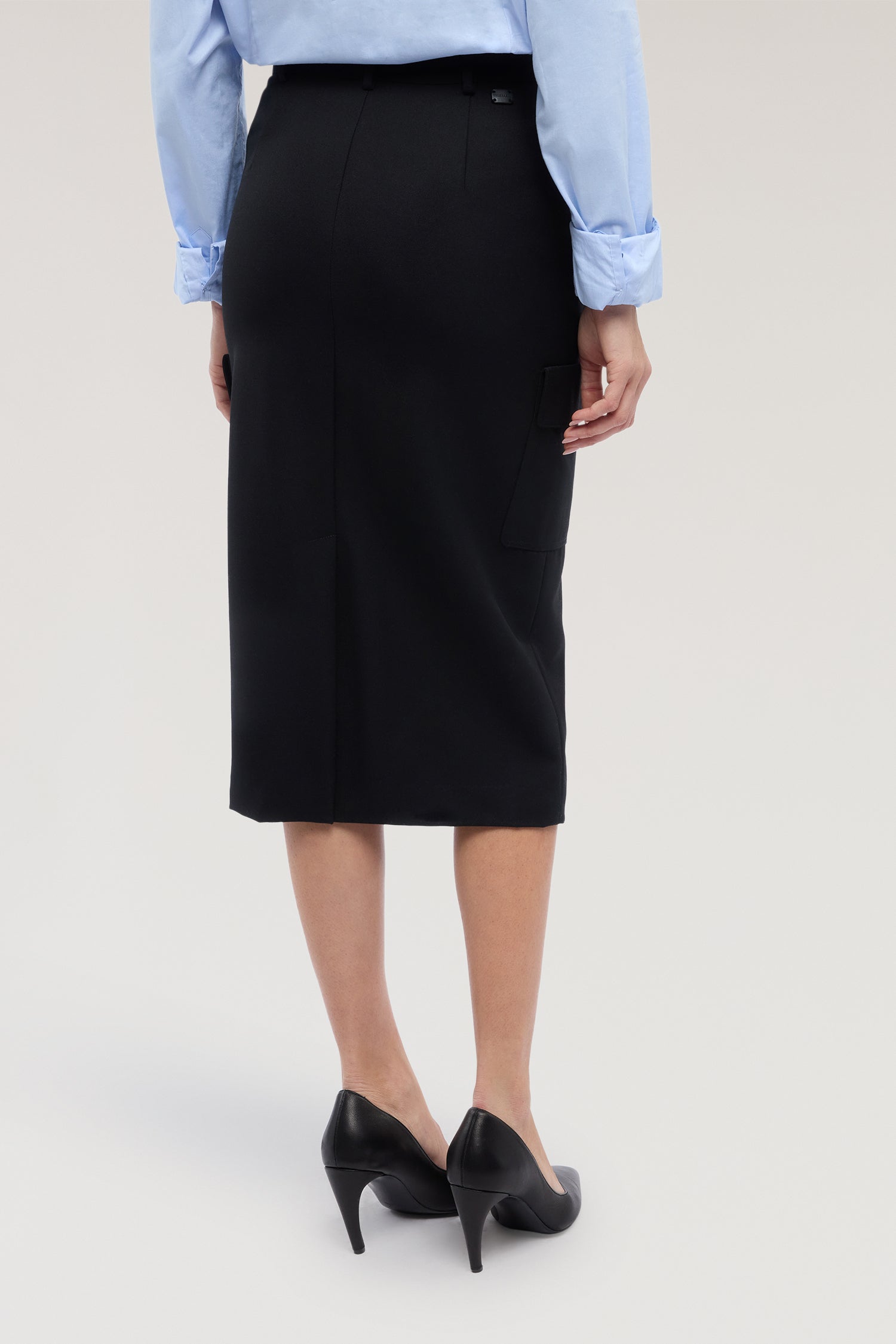 Gonna midi con tasche in frescolana 2|182713f1c33a266ad8d4cfe0f8e27aa1b2cdb407eb30245d89891118dfad5fa5