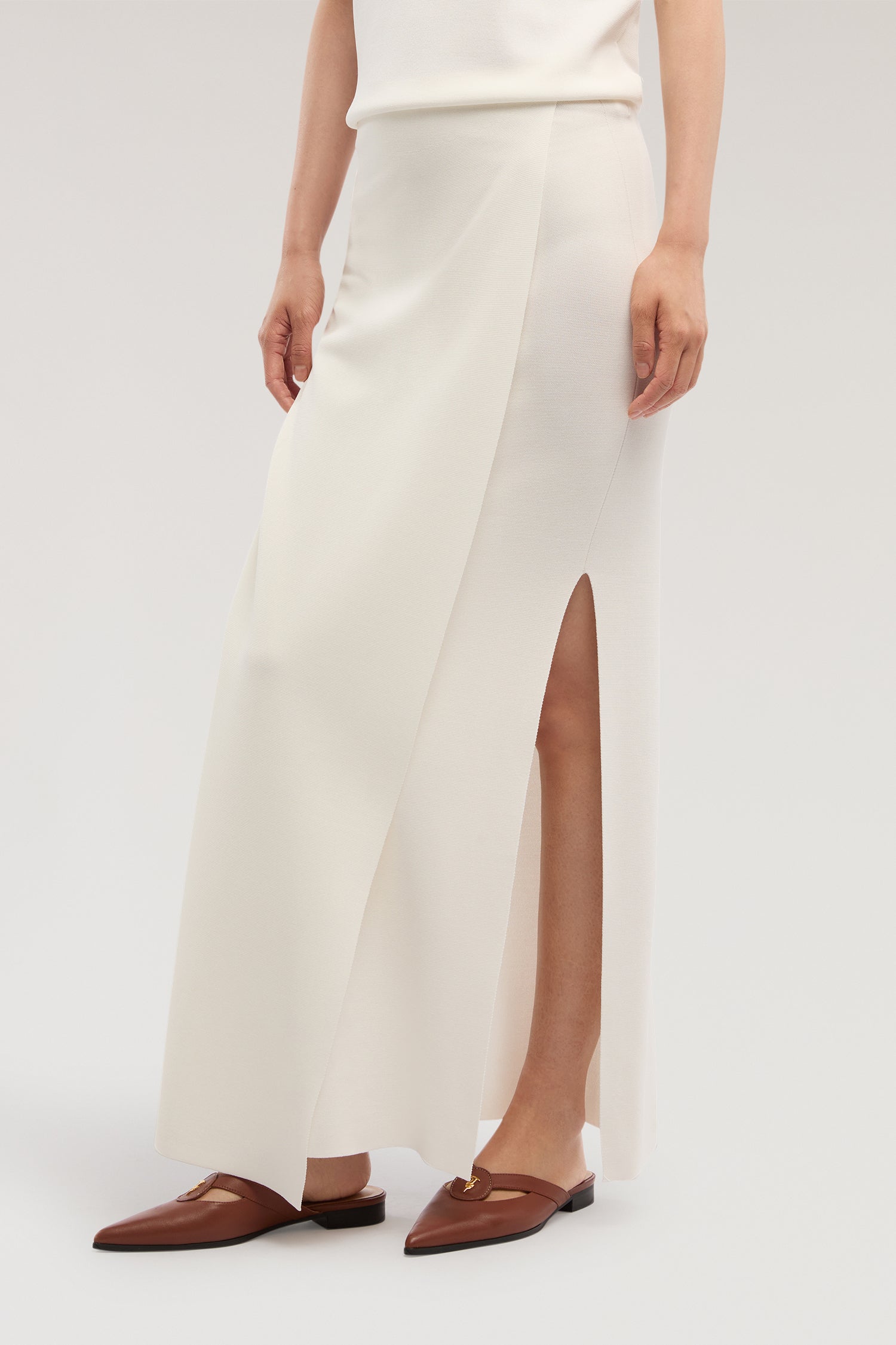 Gonna in maglia a pannelli 1|725360b3d5b259e74758a9c6f8e34e7c5c78822c0ad495c2f0ce1044663ace77