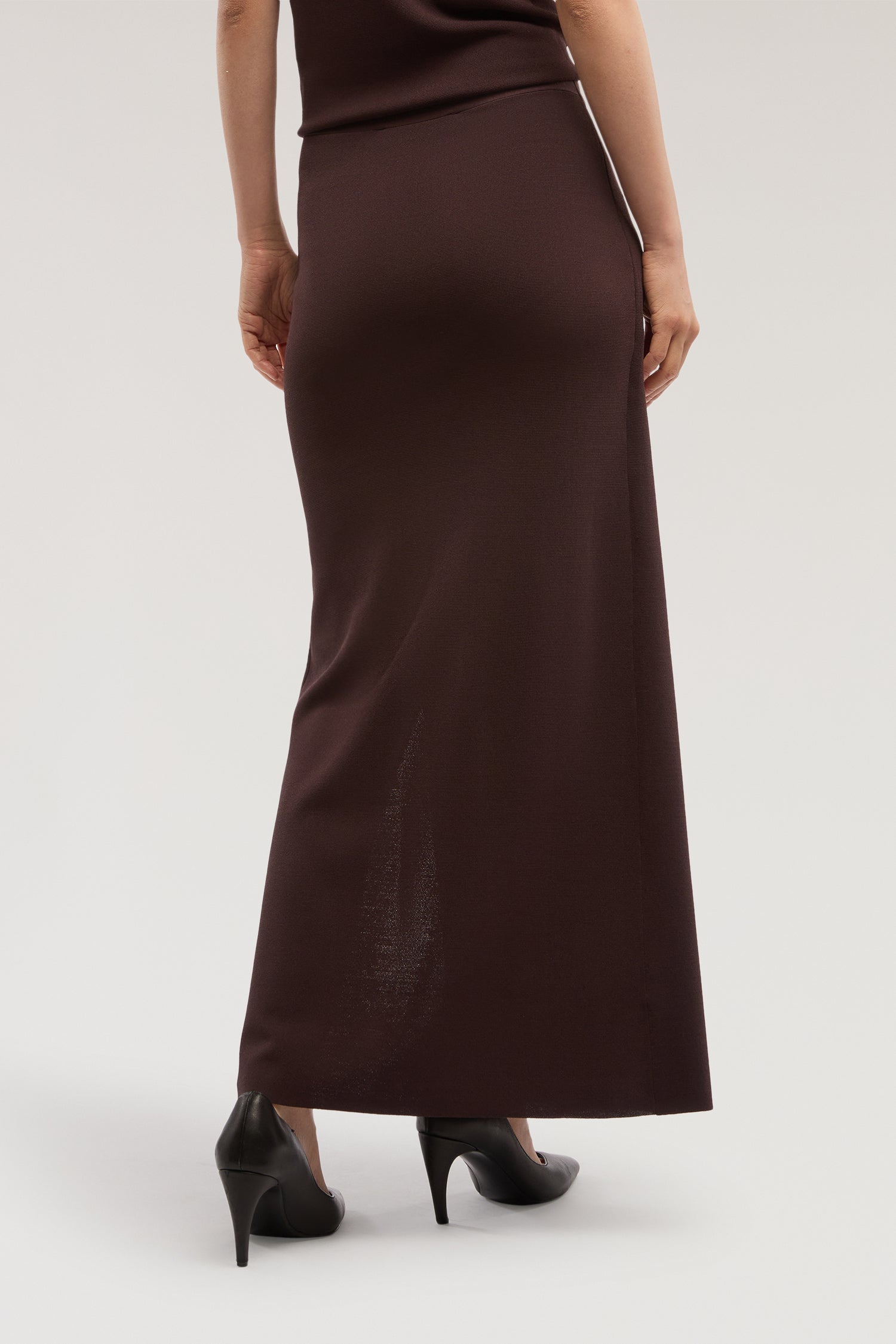 Gonna in maglia a pannelli 2|9e341e0c017832e9f64df4cd962da7b732e874908fdf48d1e153503d86ede43e