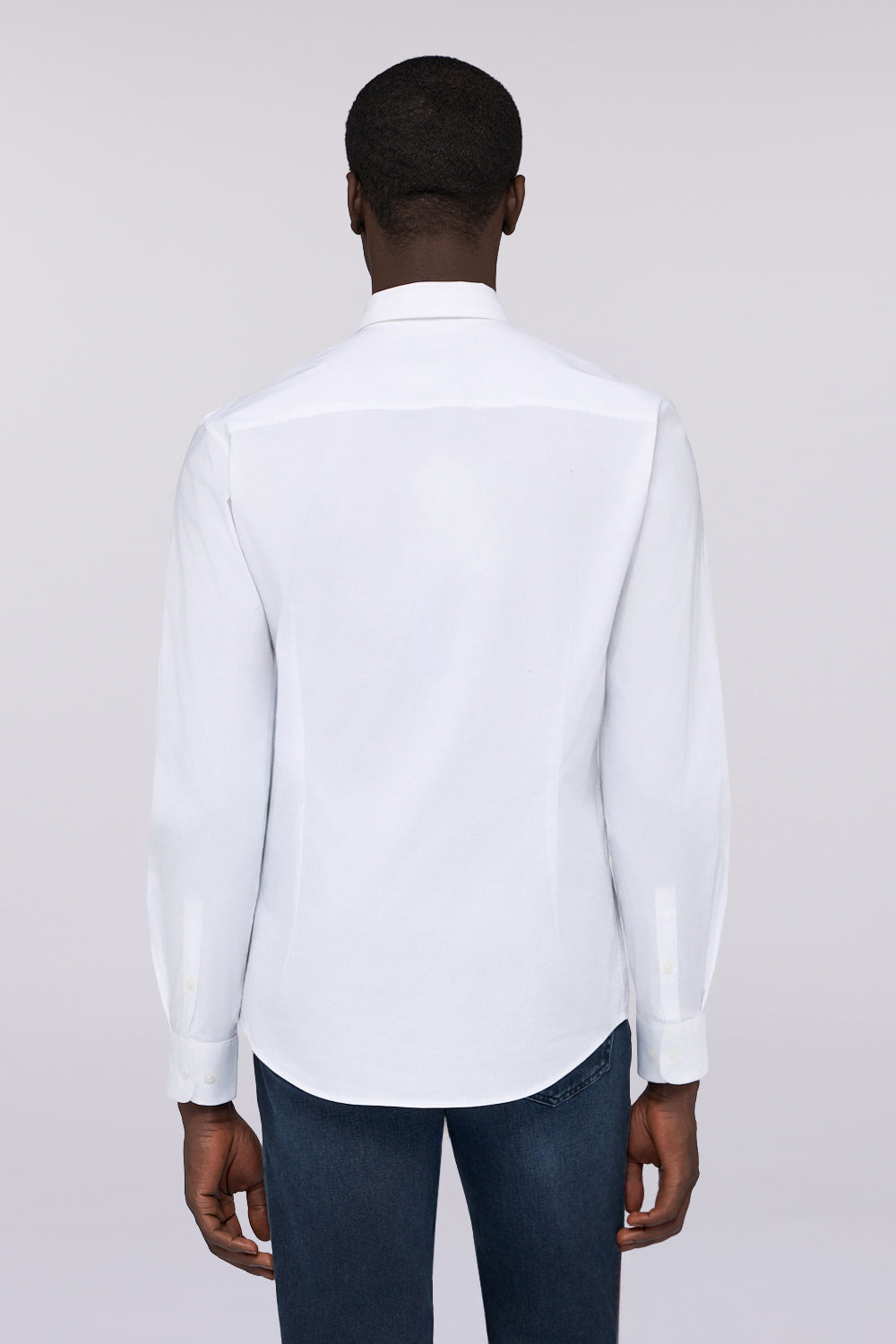 Camicia slim fit in popeline 2|9afd41c78c6803f569ba0c48ea8e14553b005326ab71993dce17c189ac43c66b