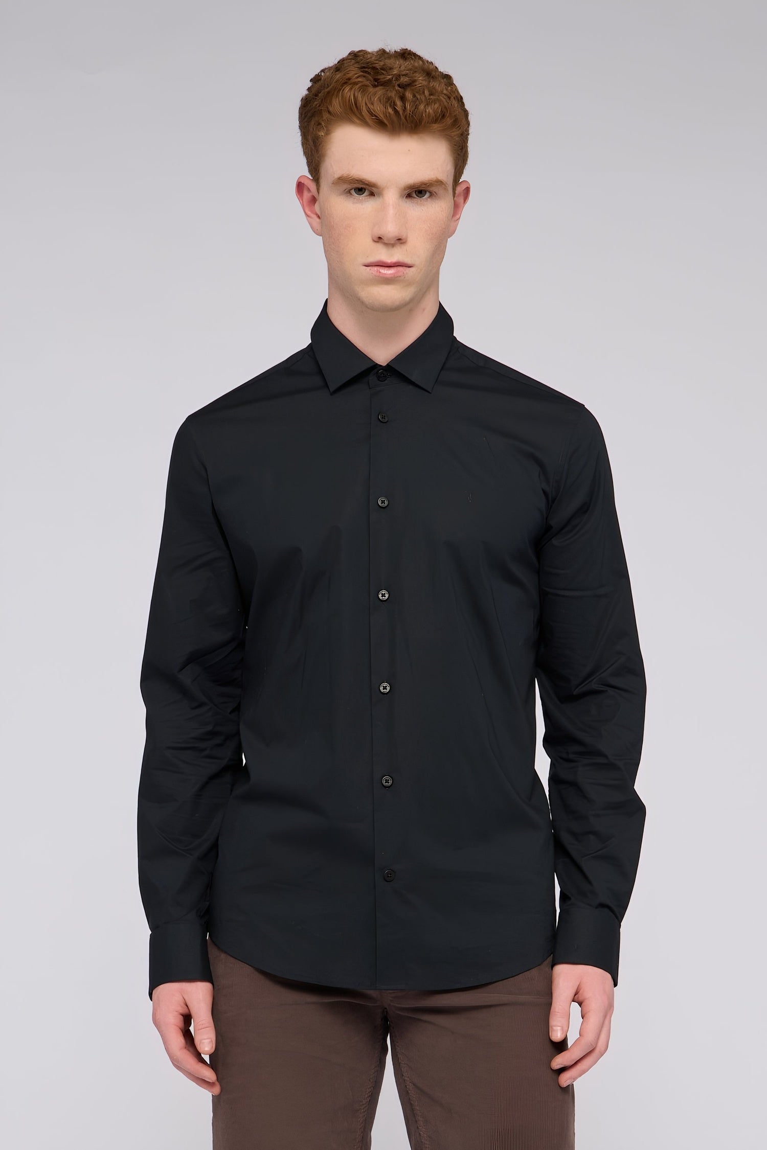 Camicia slim fit in popeline 1|a7cd9e88d84b280bc38cc4472732abb7d84b19a8645a5db00be0a1ef429a999b