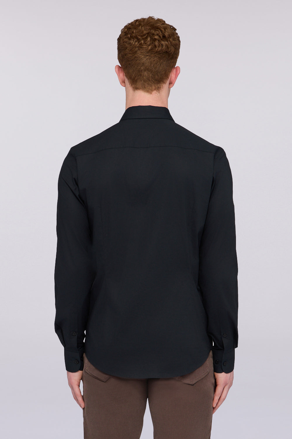 Camicia slim fit in popeline 2|1b13bb24c59f96391fb4e36d11c731cb4746239b9e61beaf44122f1ecb226a40