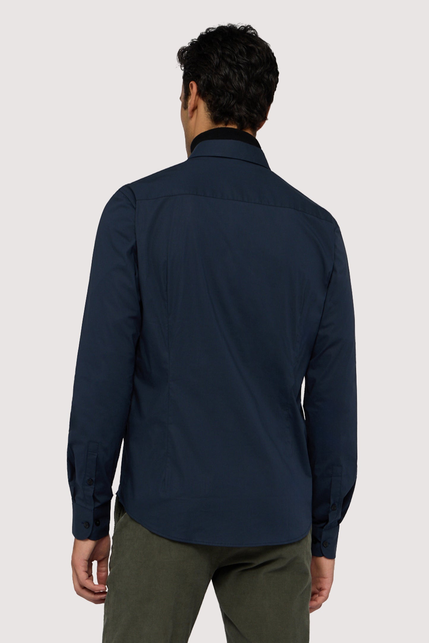 Camicia slim fit in popeline 2|985222be4f42a598d6a3949b8de34d35a97217e3ee3508fcf866c02d047105cb