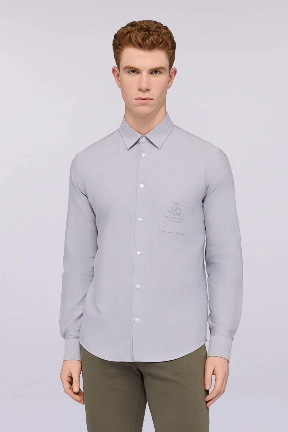 Camicia regular fit in oxford con ricamo Gentle Society 1|1f782d4abc0087df9f1eba9987cf4a6e15b069d7dabc968184464698fb5930d7