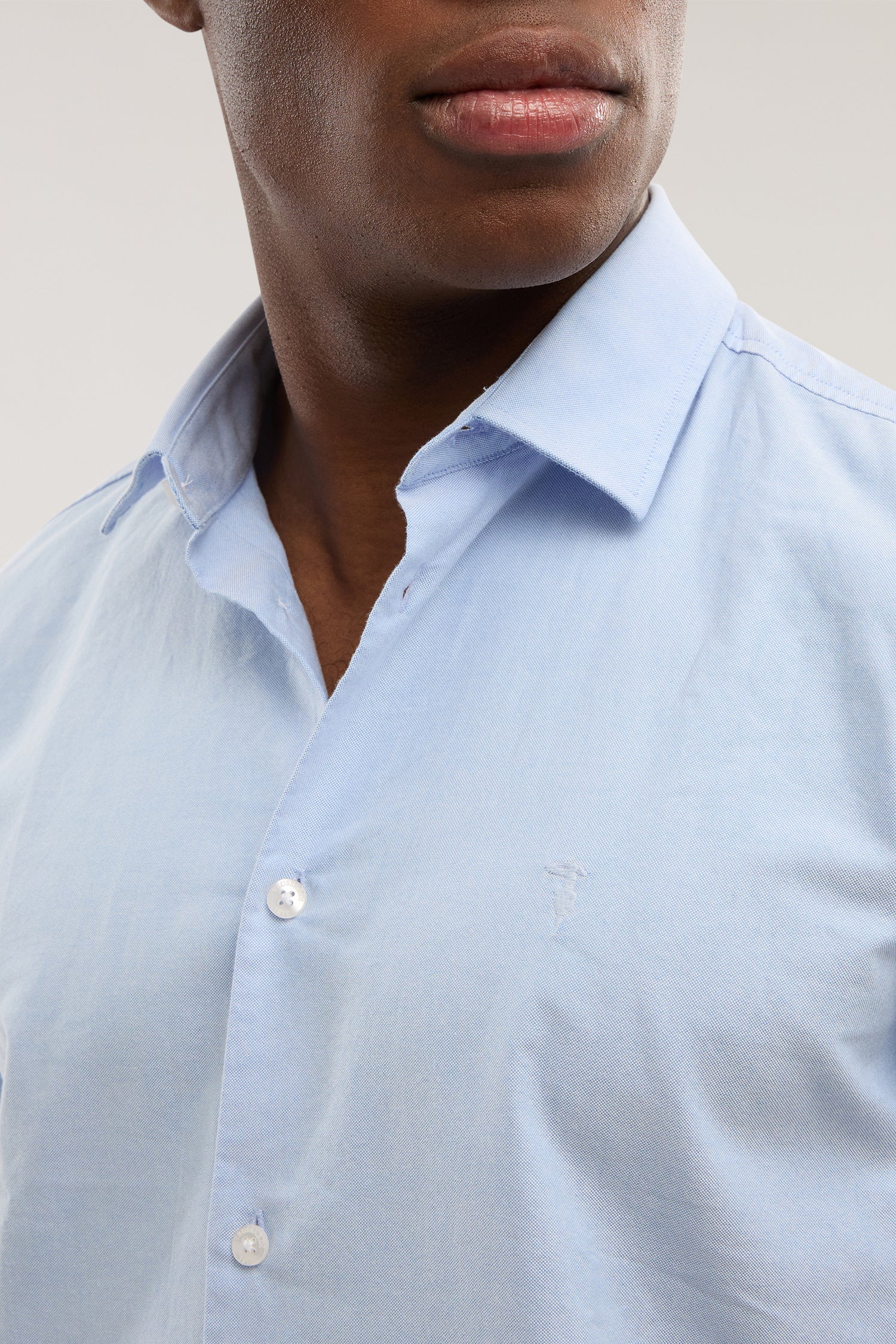 Camicia regular fit in oxford di cotone 4|58fa992f780bde0d11168081a34887c81acf699ae3057095c25ddfbfe470f40f