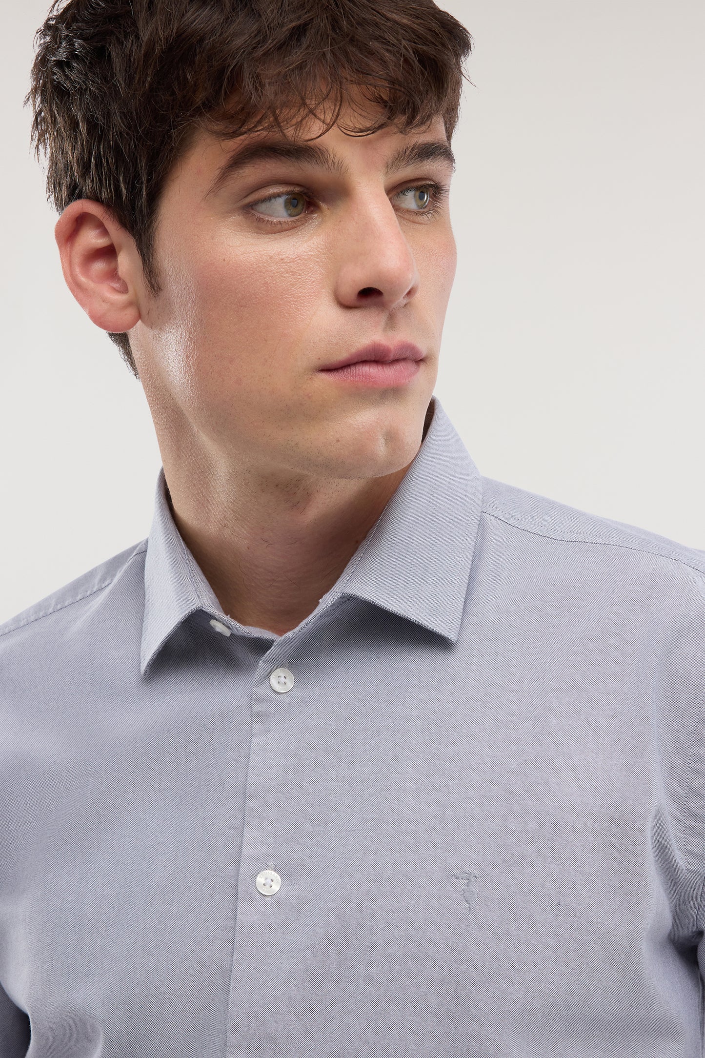 Camicia regular fit in oxford di cotone 3|c672da26cfa0f23b6cea295bb7804844a65294b720628ce88599f896c211e846